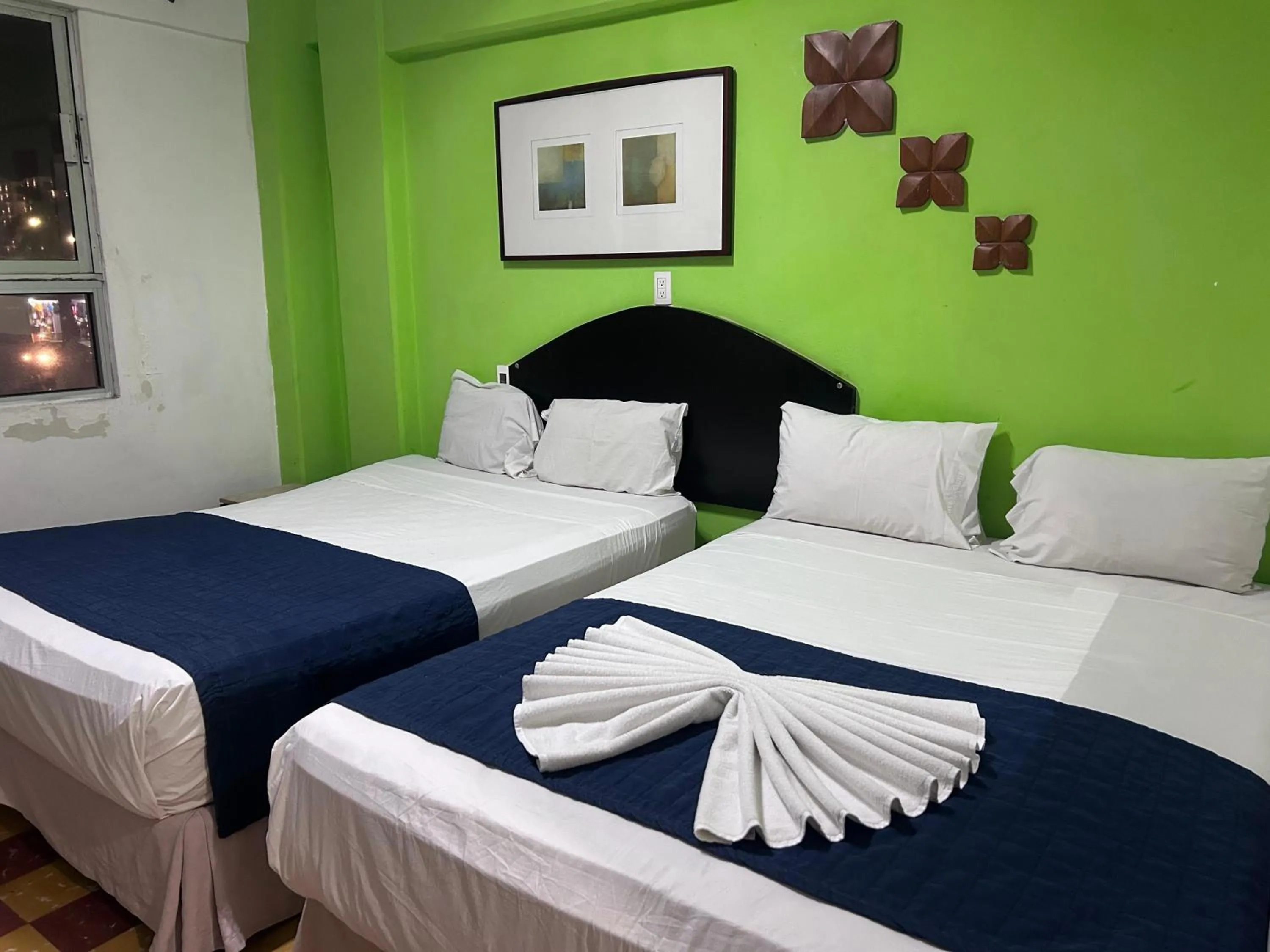 Hotel puerta de mar