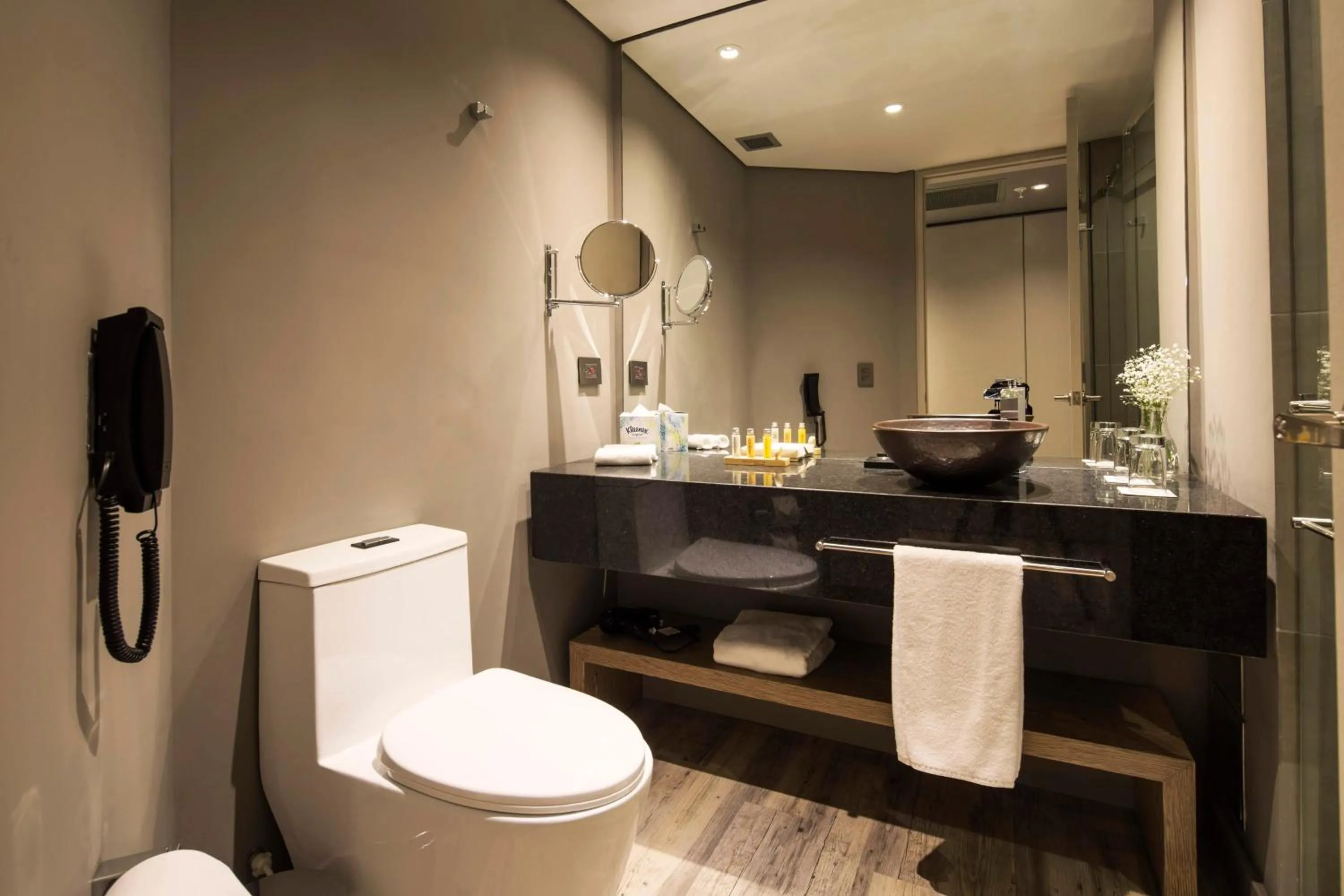 Bathroom in Movich Buro 51