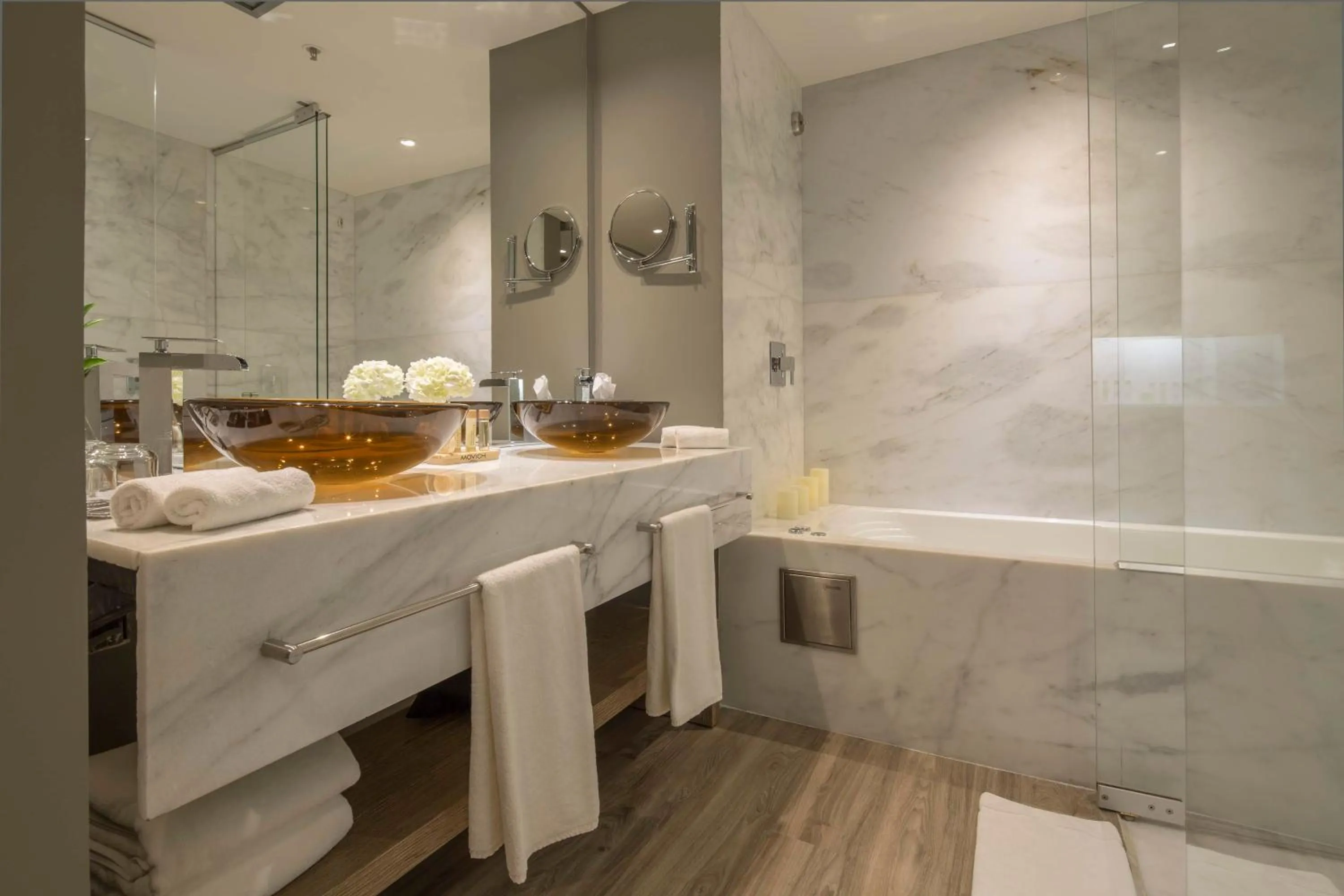 Bathroom in Movich Buro 51