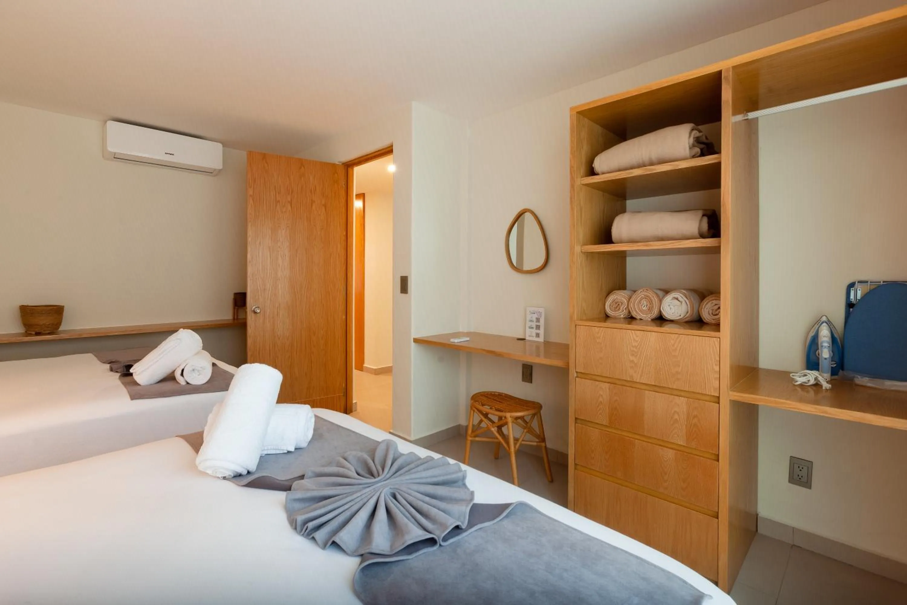 Bed in Via Tendenza Condos