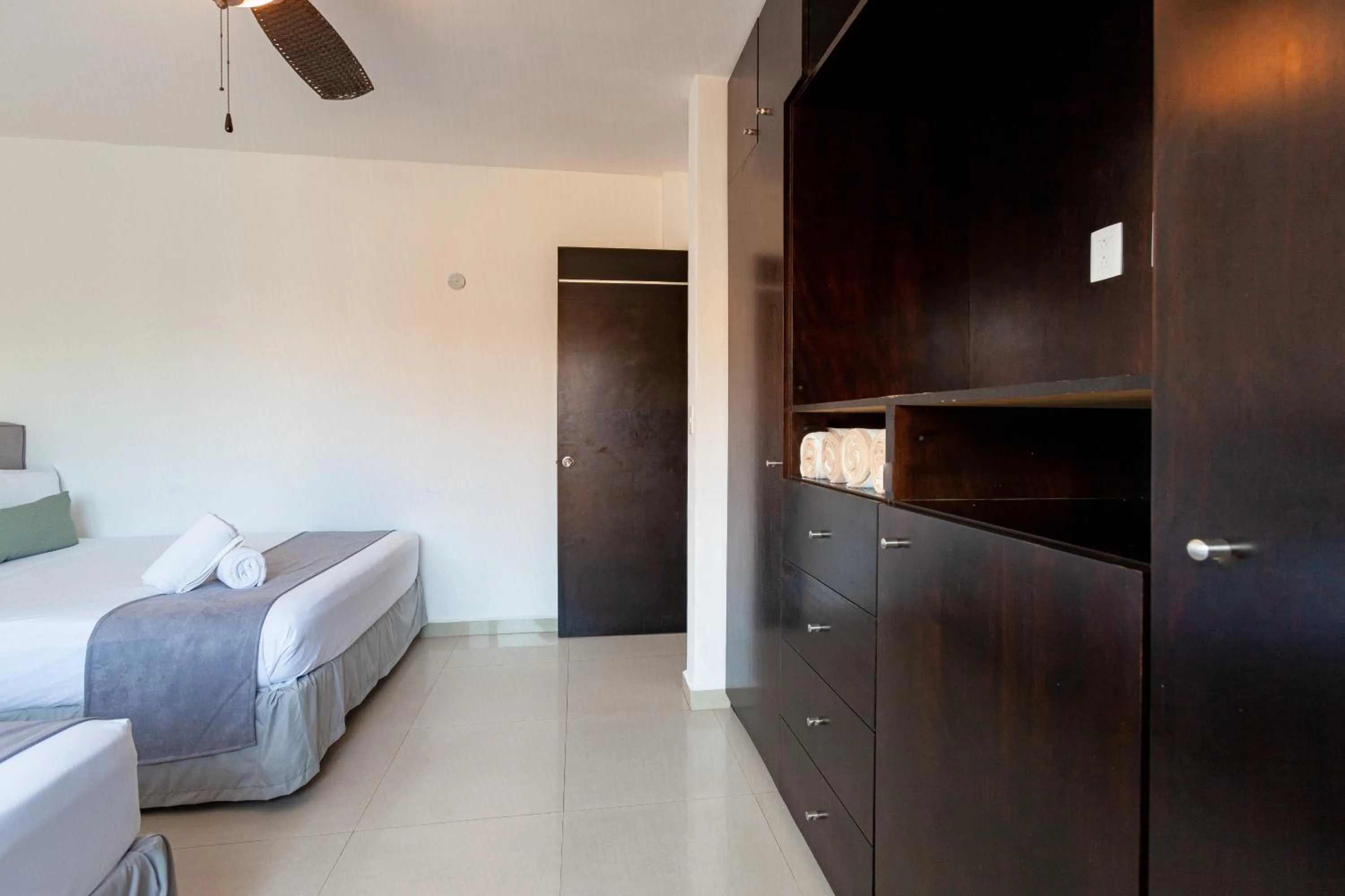 Bedroom, Bed in Via Tendenza Condos