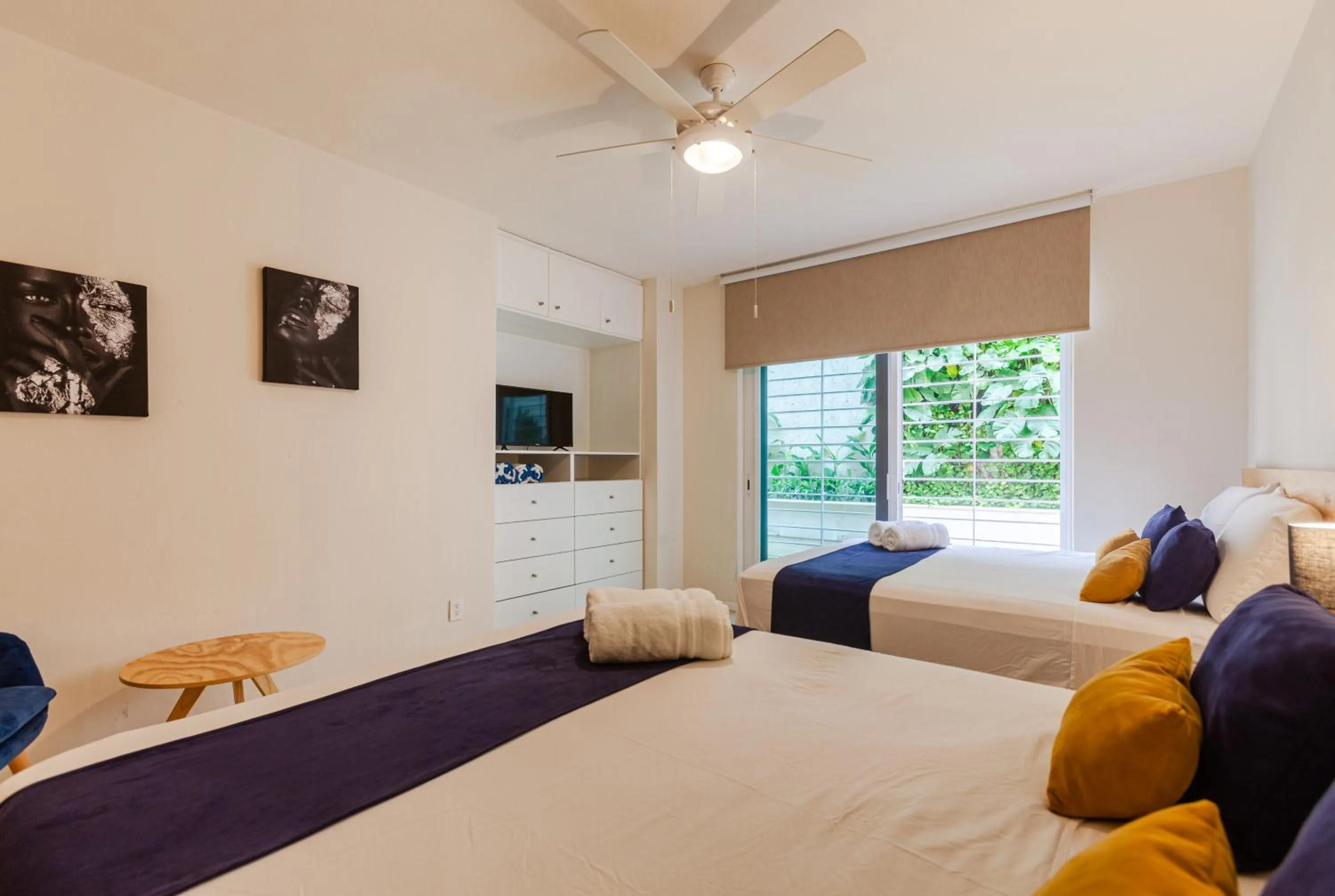 Photo of the whole room, Bed in Via Tendenza Condos