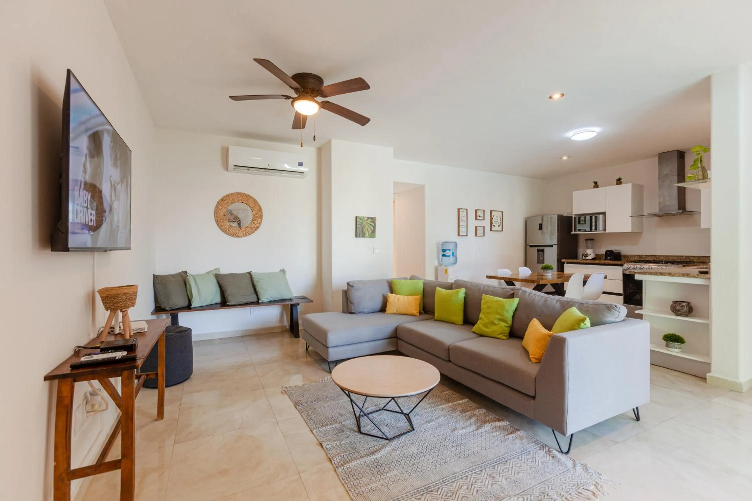 TV and multimedia in Via Tendenza Condos