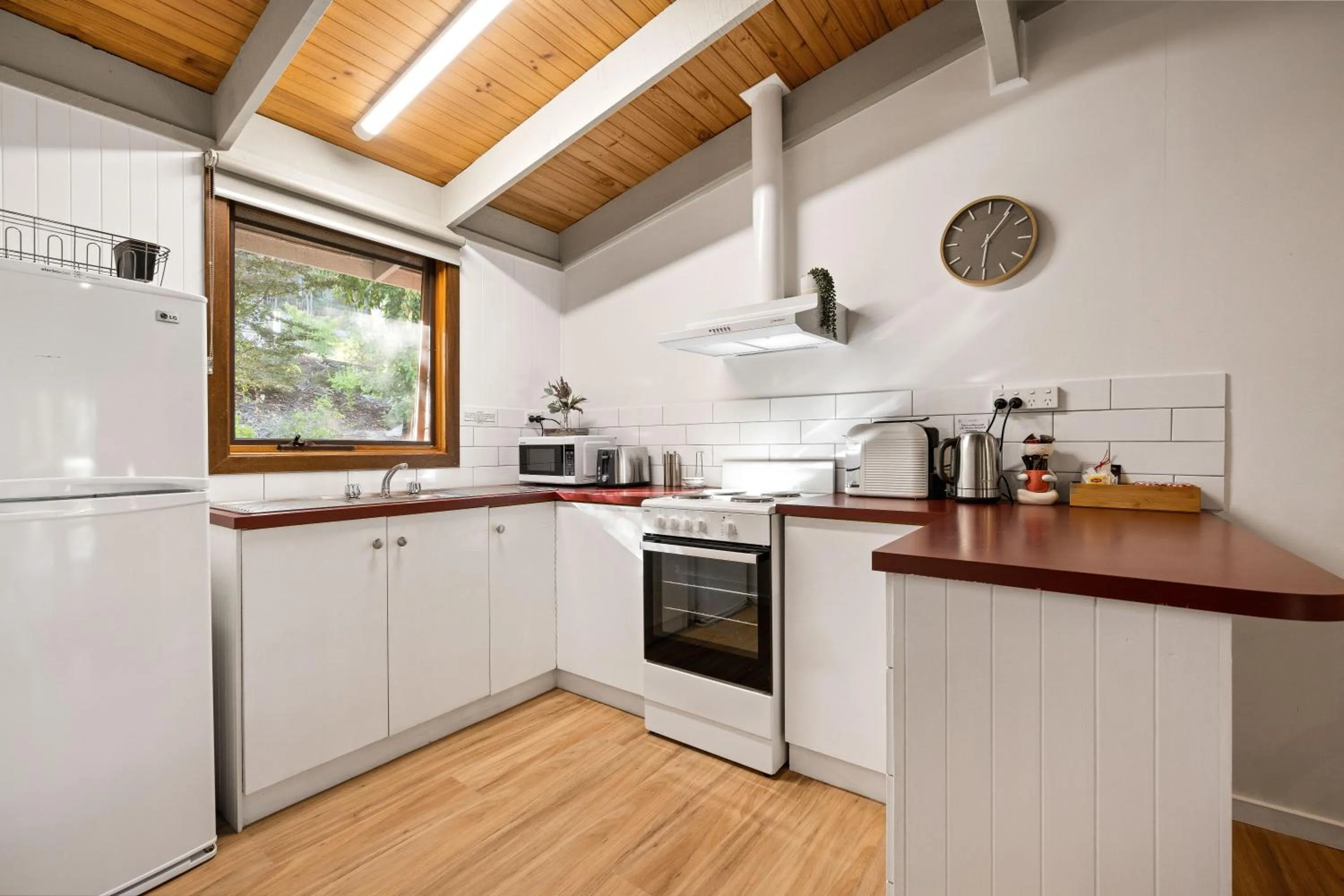 kitchen in Kiewa Country Cottages