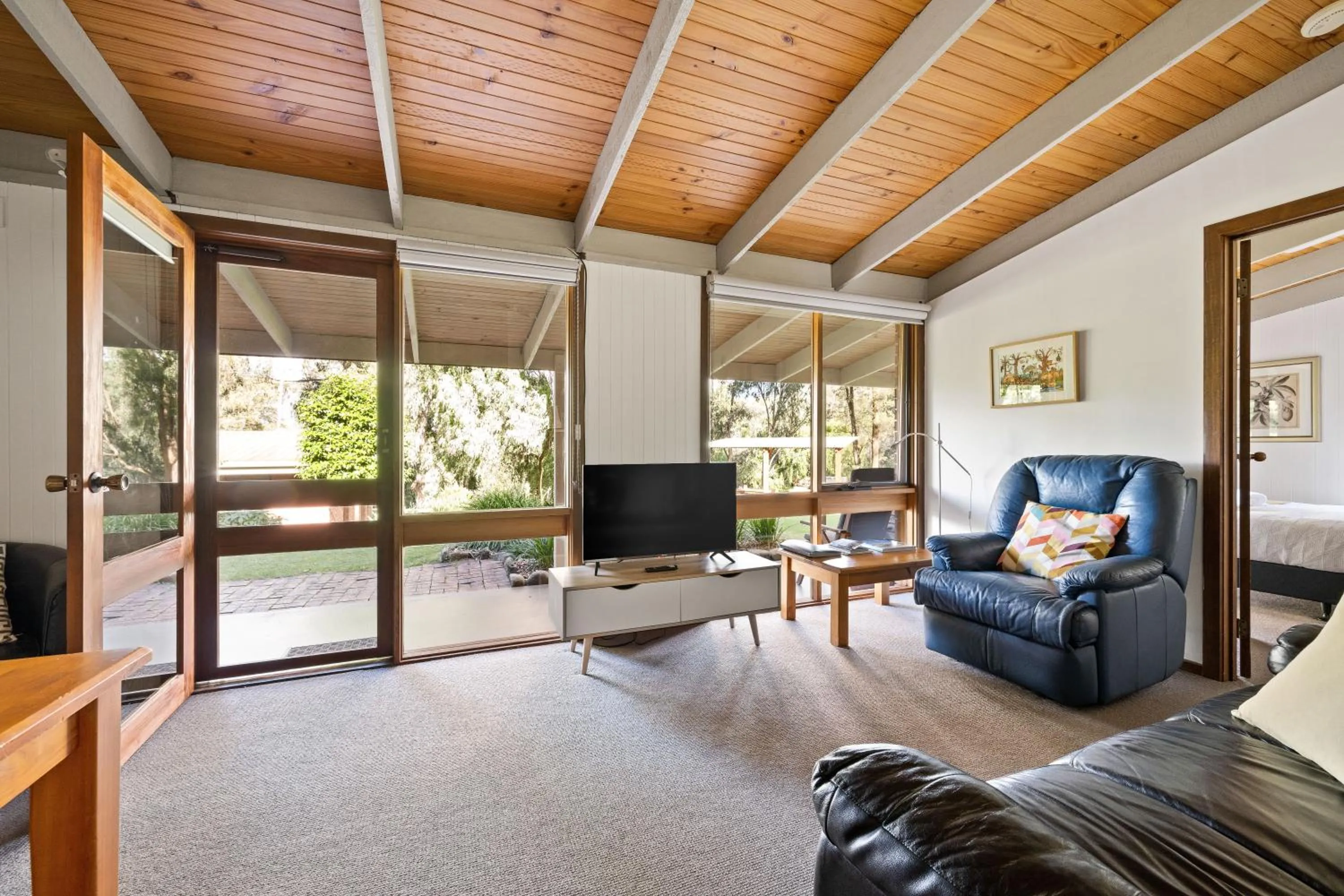 TV and multimedia in Kiewa Country Cottages
