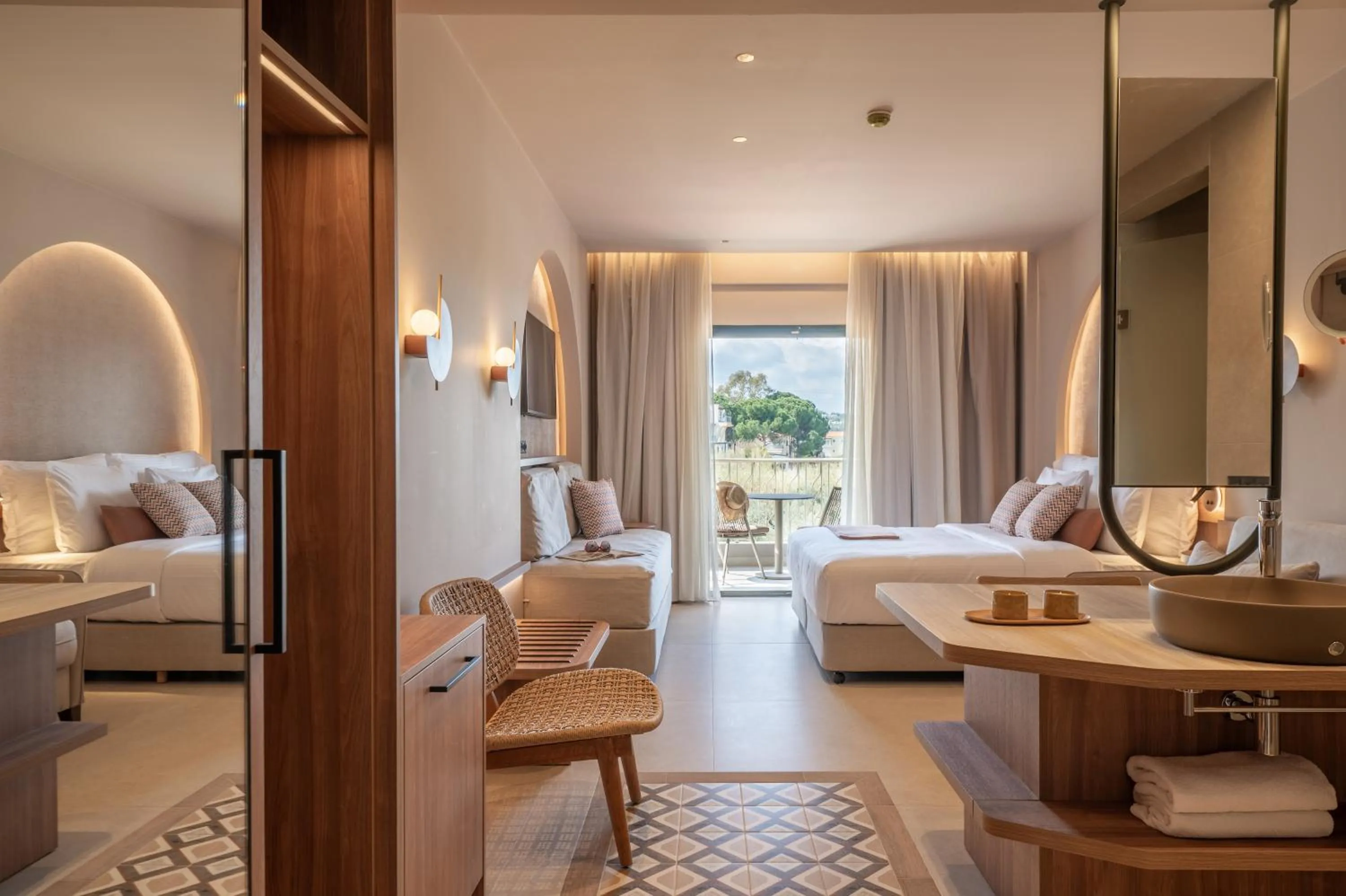 Garden Hideaway Retreat in Zeus Eleva Kassandra Lagoon