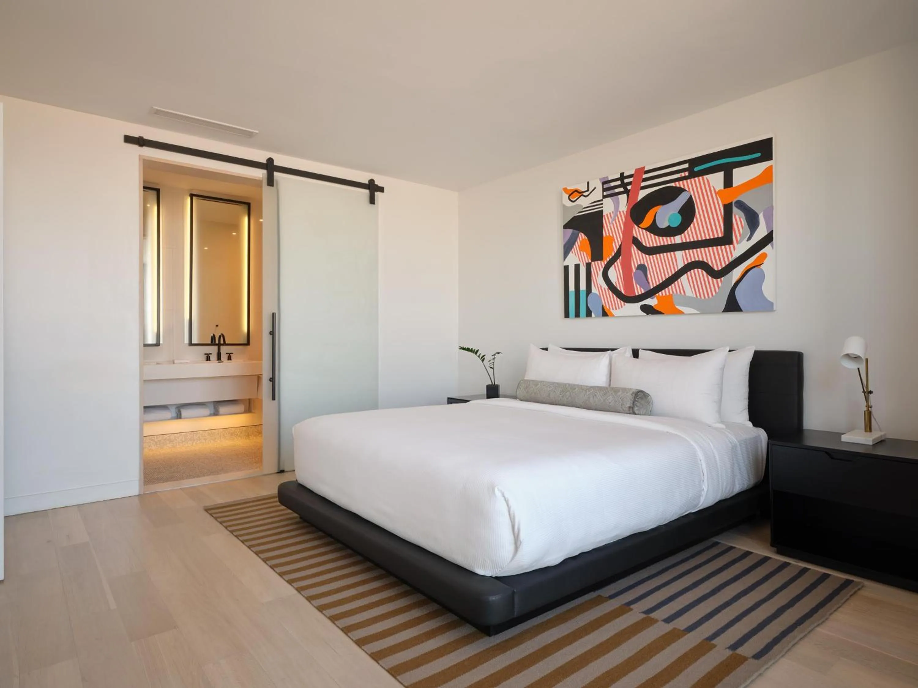 Photo of the whole room, Bed in The William Vale