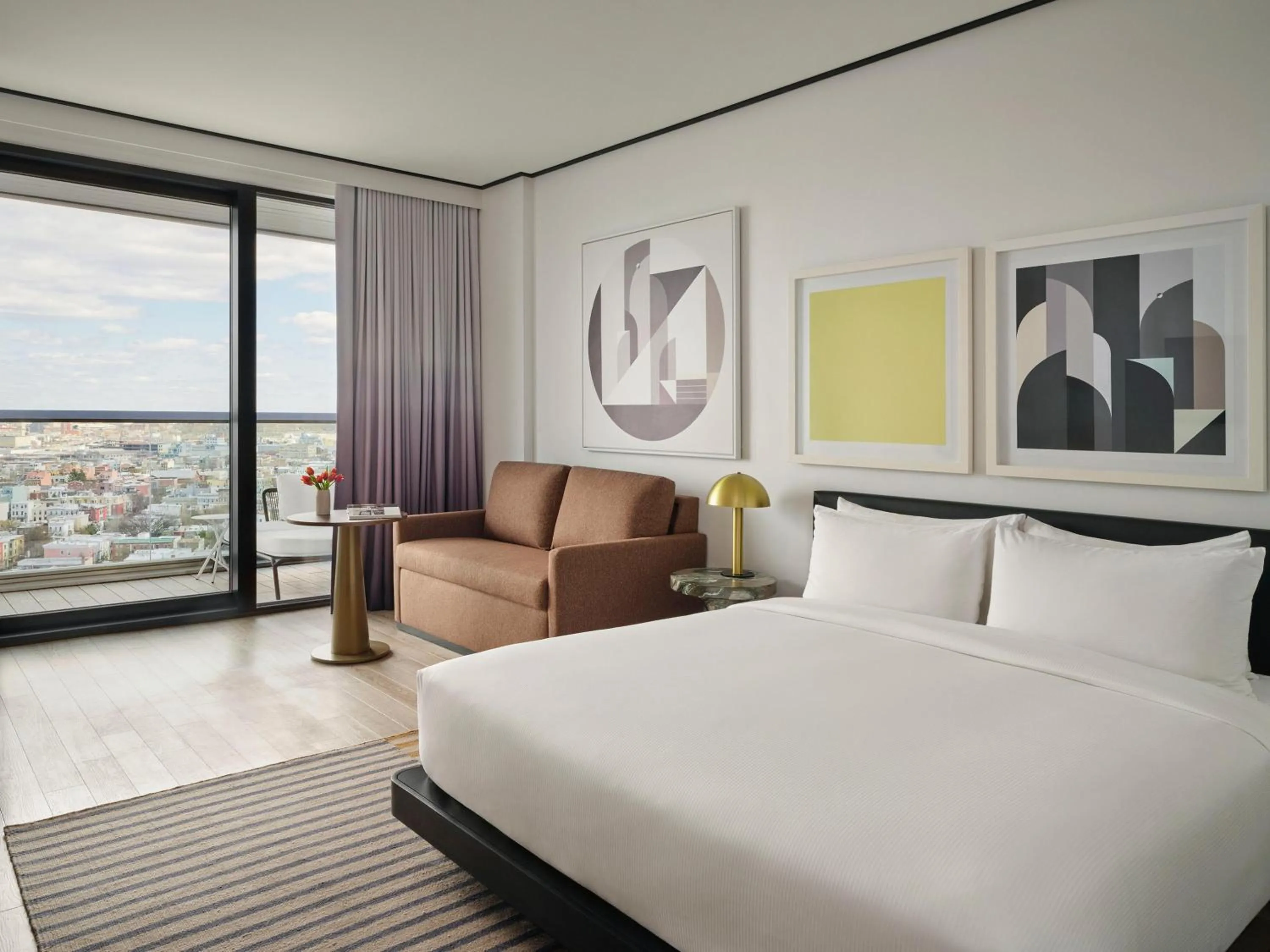 Photo of the whole room, Bed in The William Vale