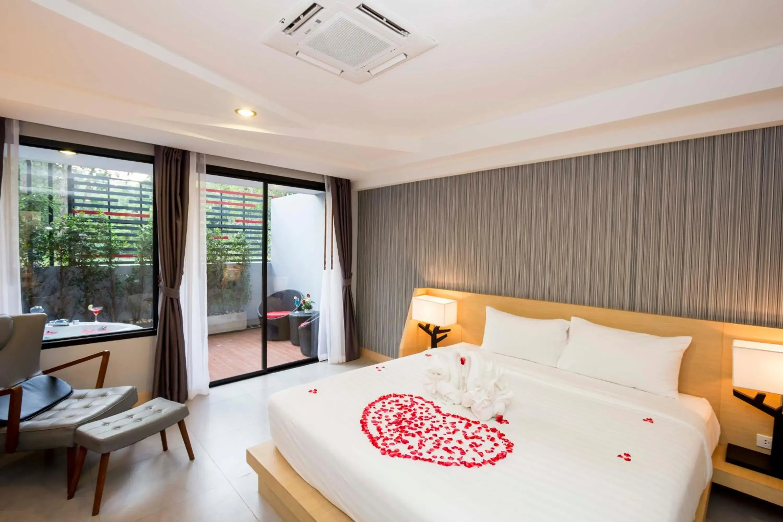 Bedroom, Bed in Apple A Day Resort Krabi, Ao Nang Beach Bedroom, Bed in Apple A Day Resort Krabi, Ao Nang Beach