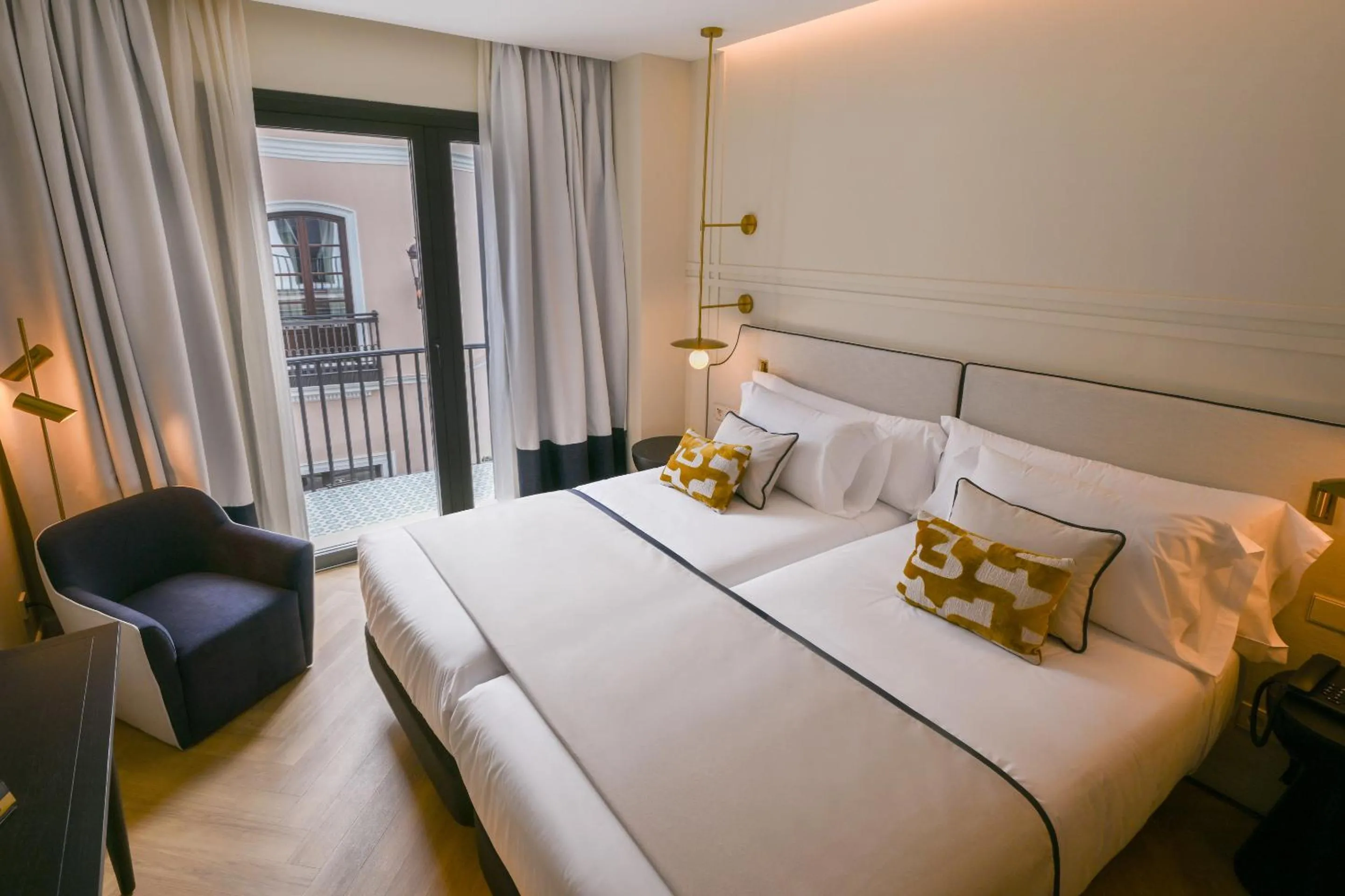 Double Room with Balcony - single occupancy in Sercotel Sevilla Don Luciano