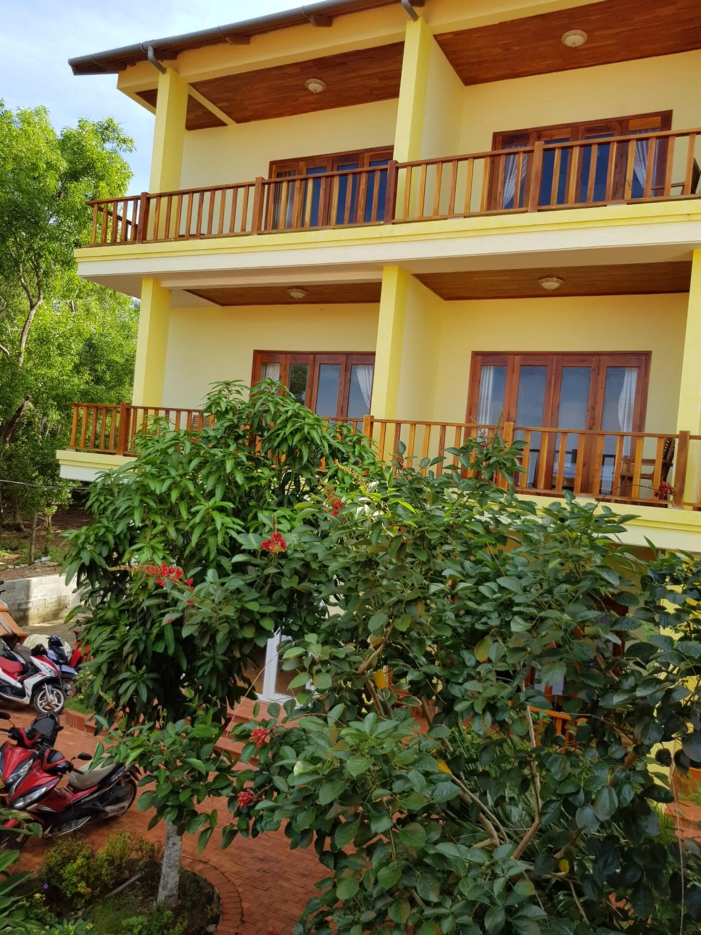 Location in Free Beach Resort