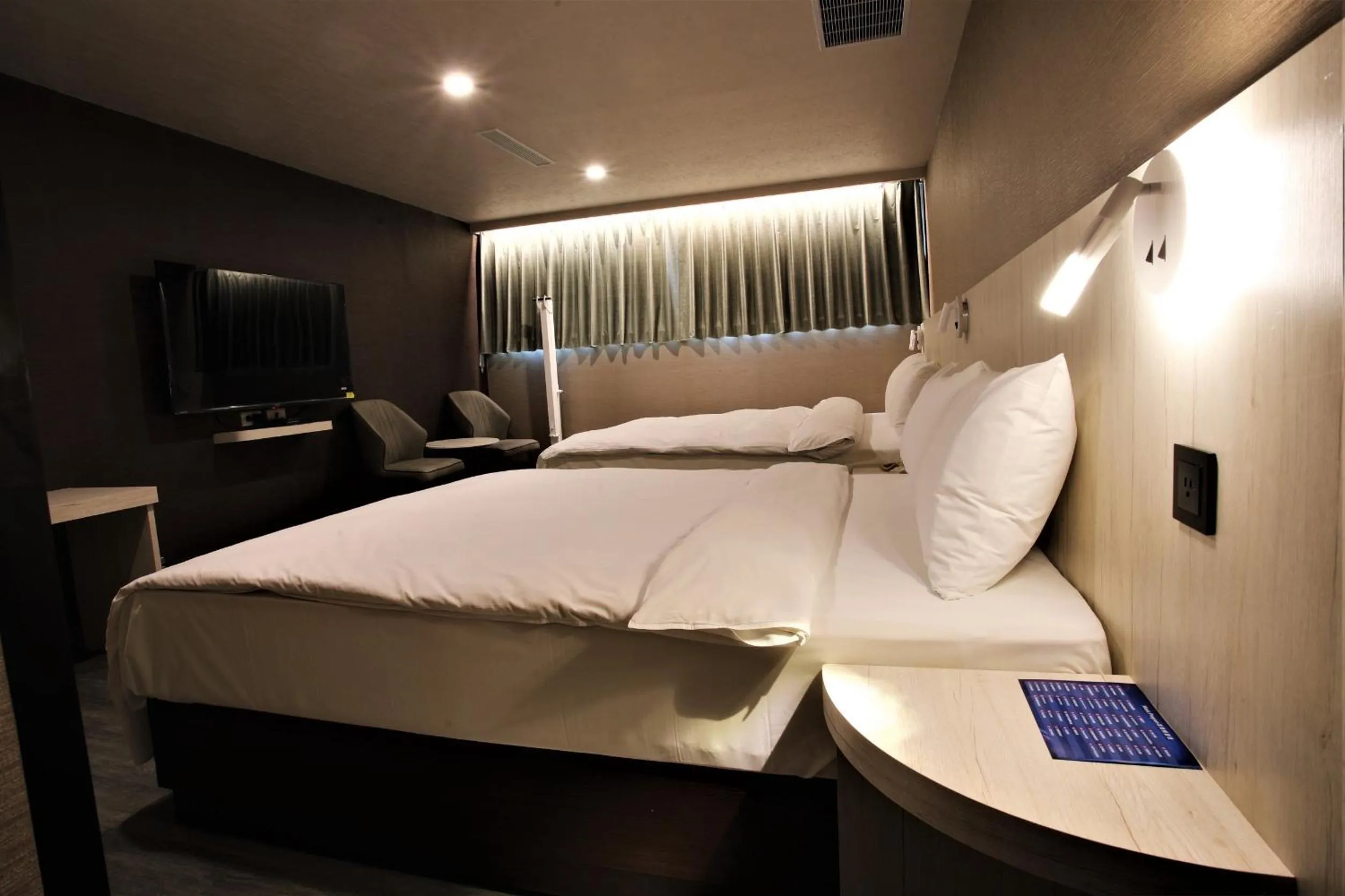 Bed in Golden Home Hotel