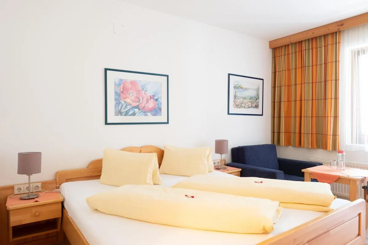 Photo of the whole room, Bed in Hotel Löffele