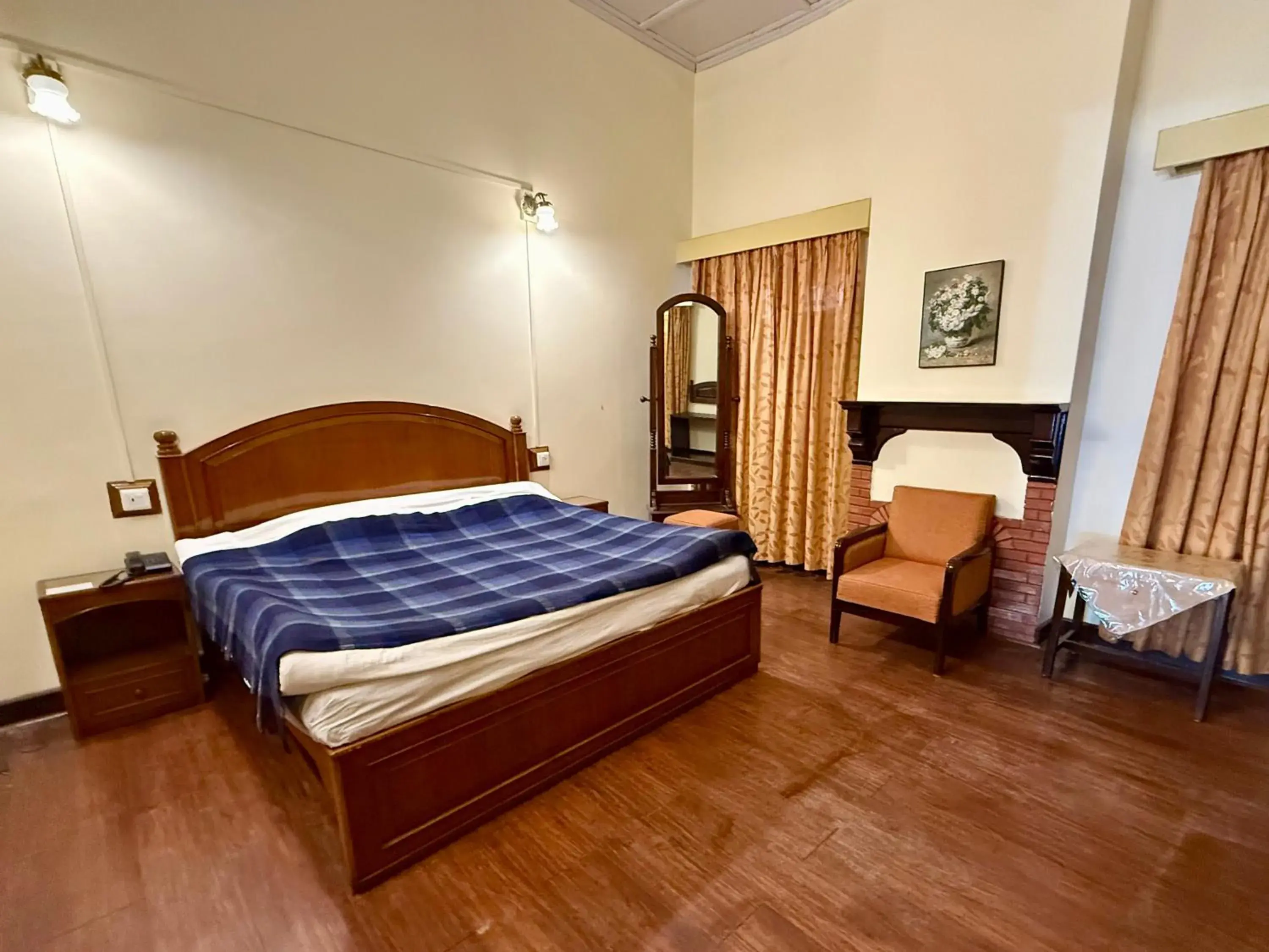 Junior Suite in The Grand Hotel, Nainital Junior Suite in The Grand Hotel, Nainital