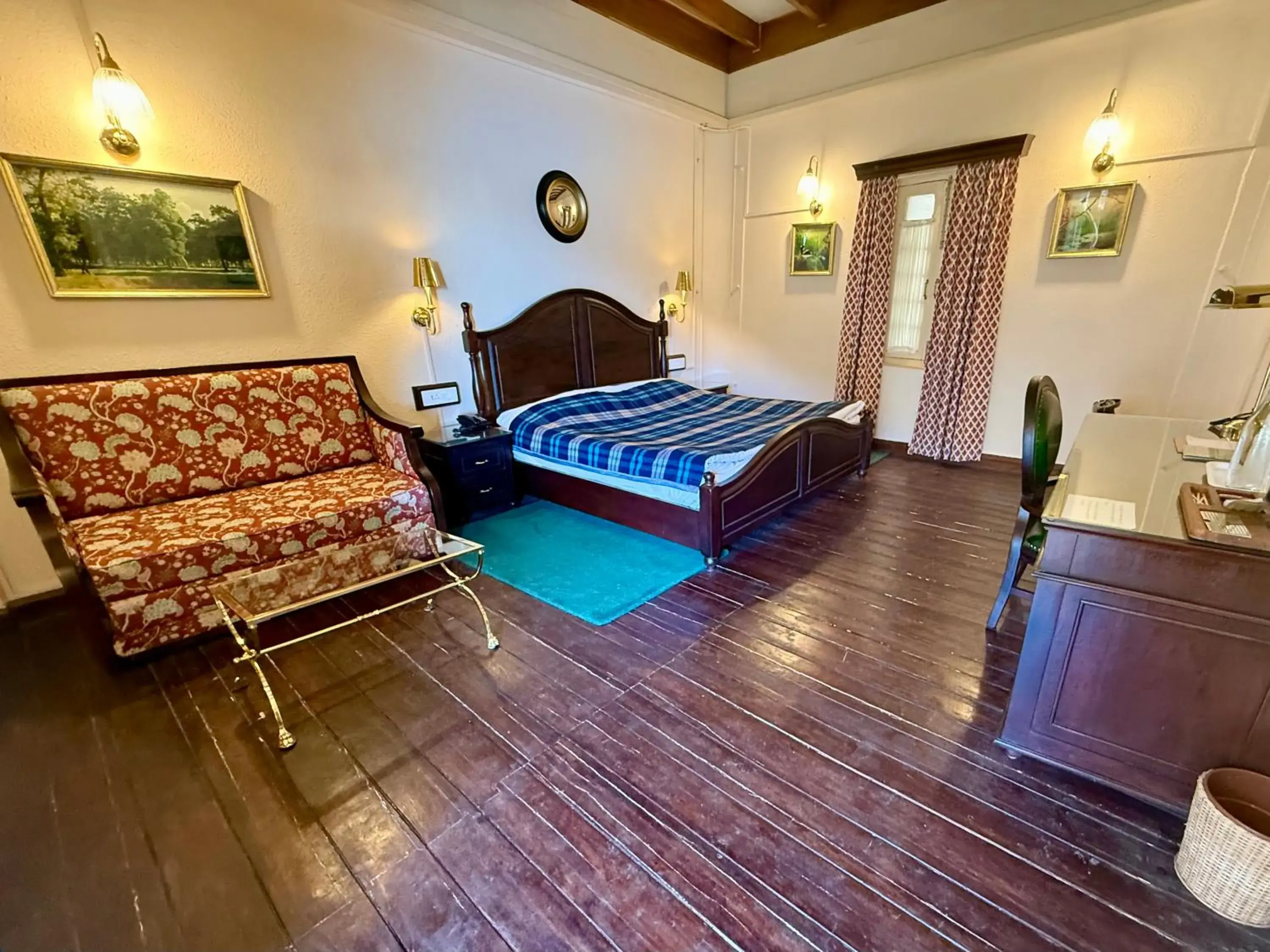 Deluxe Double Room in The Grand Hotel, Nainital Deluxe Double Room in The Grand Hotel, Nainital