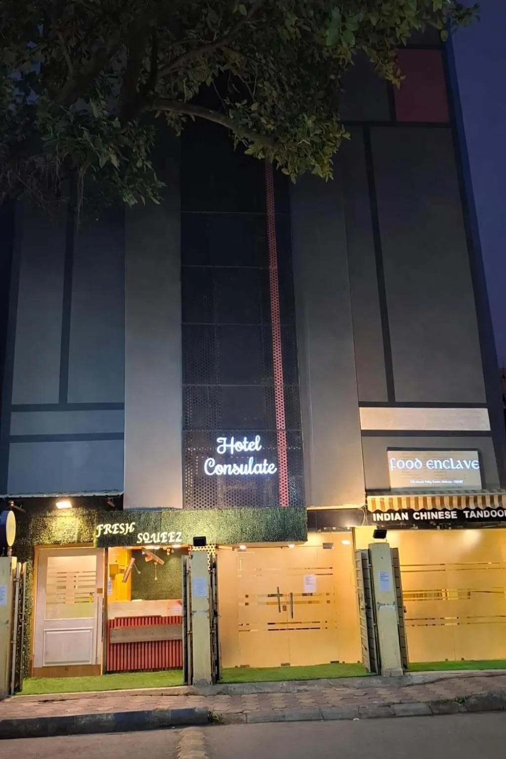 Property building in Hotel Consulate