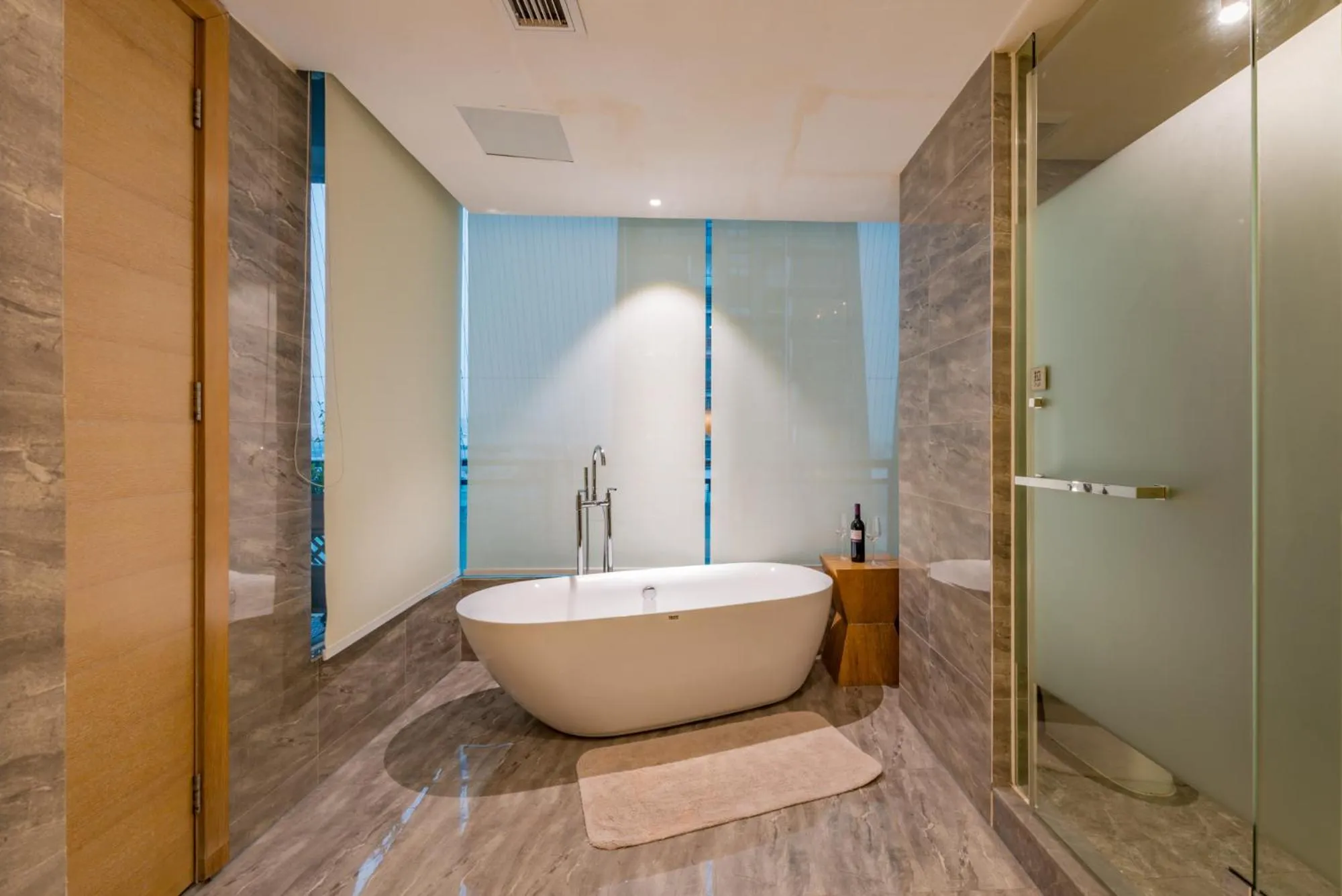 Shower in Chongqing Shanggao Hotel
