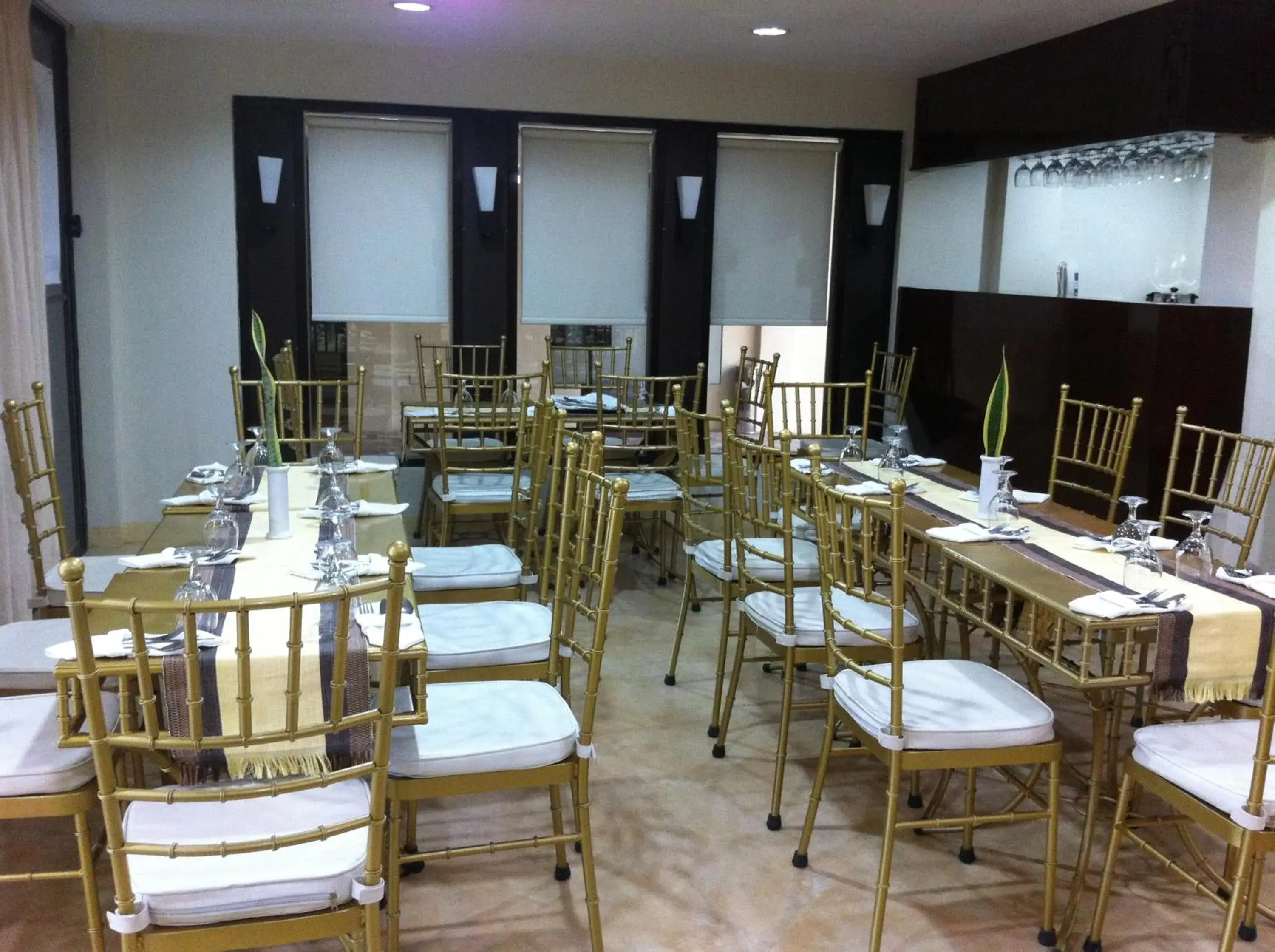 Restaurant/places to eat in Metro Vigan Inn Restaurant/places to eat in Metro Vigan Inn