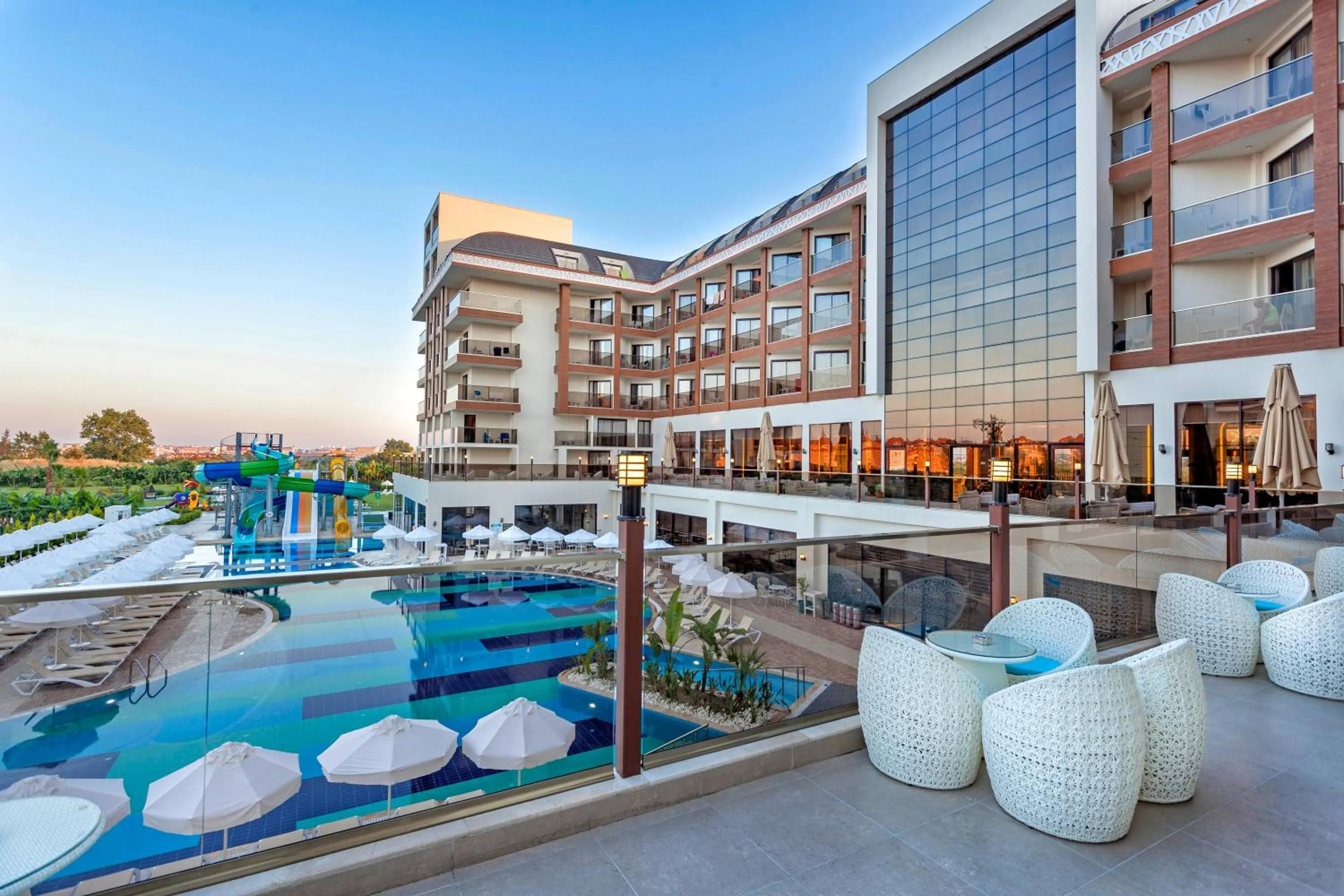 Property building in Glamour Resort & SPA