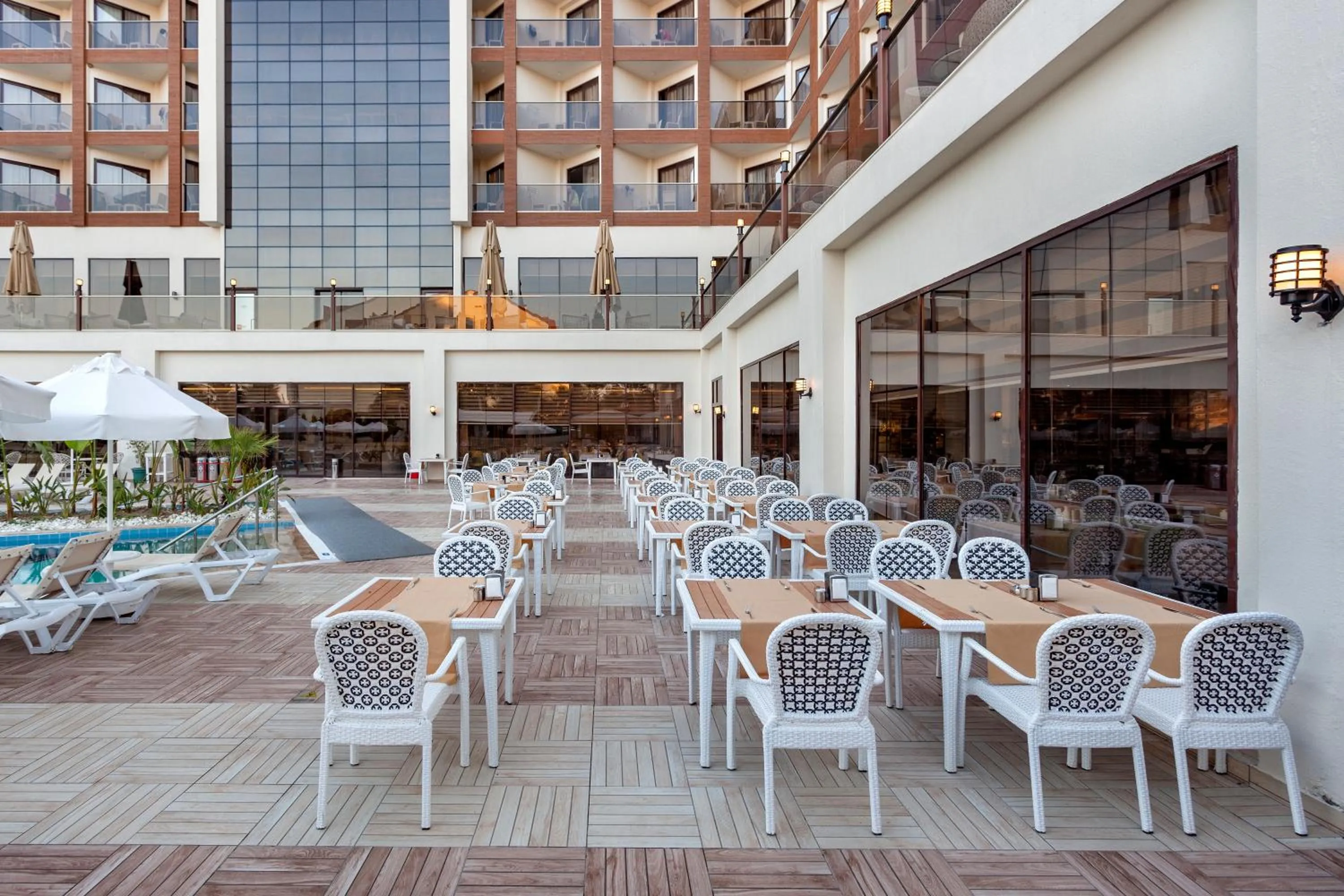 Area and facilities in Glamour Resort & SPA