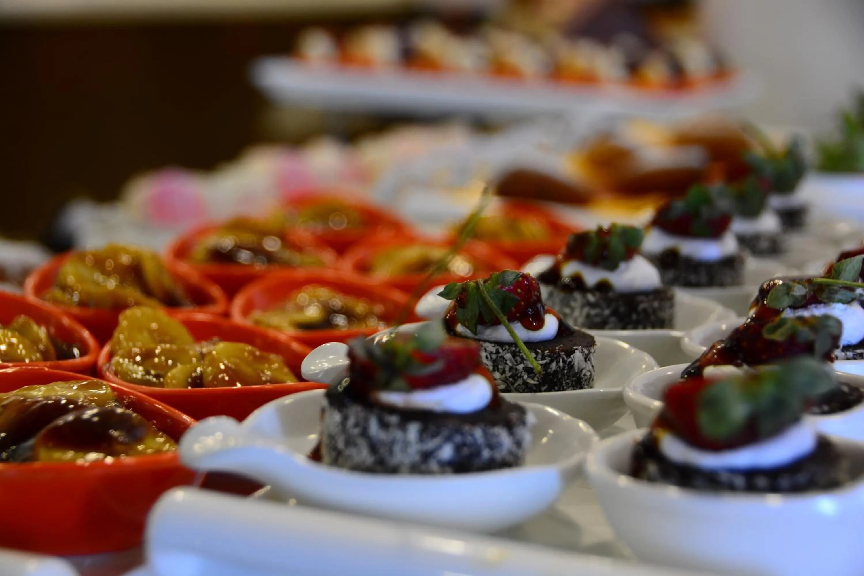 Food in Glamour Resort & SPA