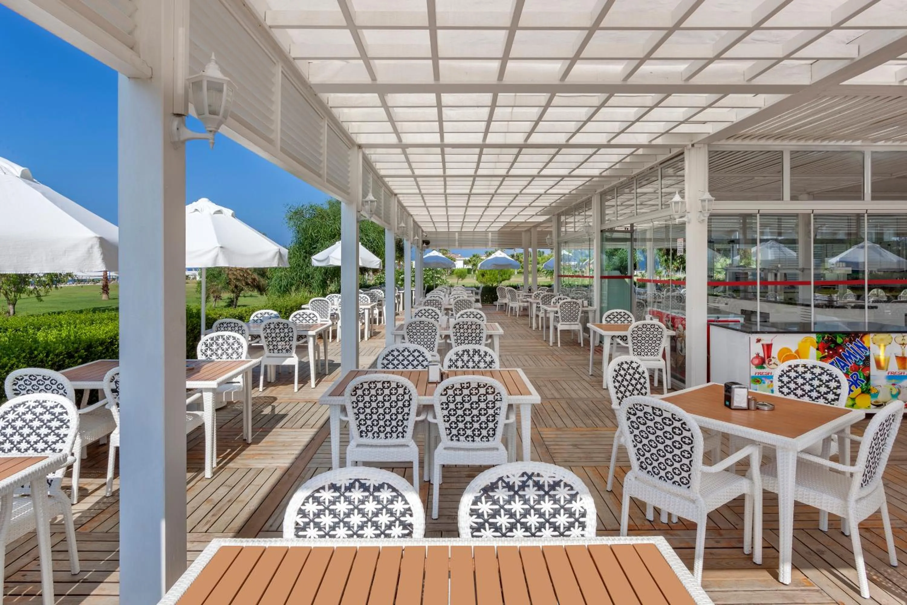 Beach in Glamour Resort & SPA