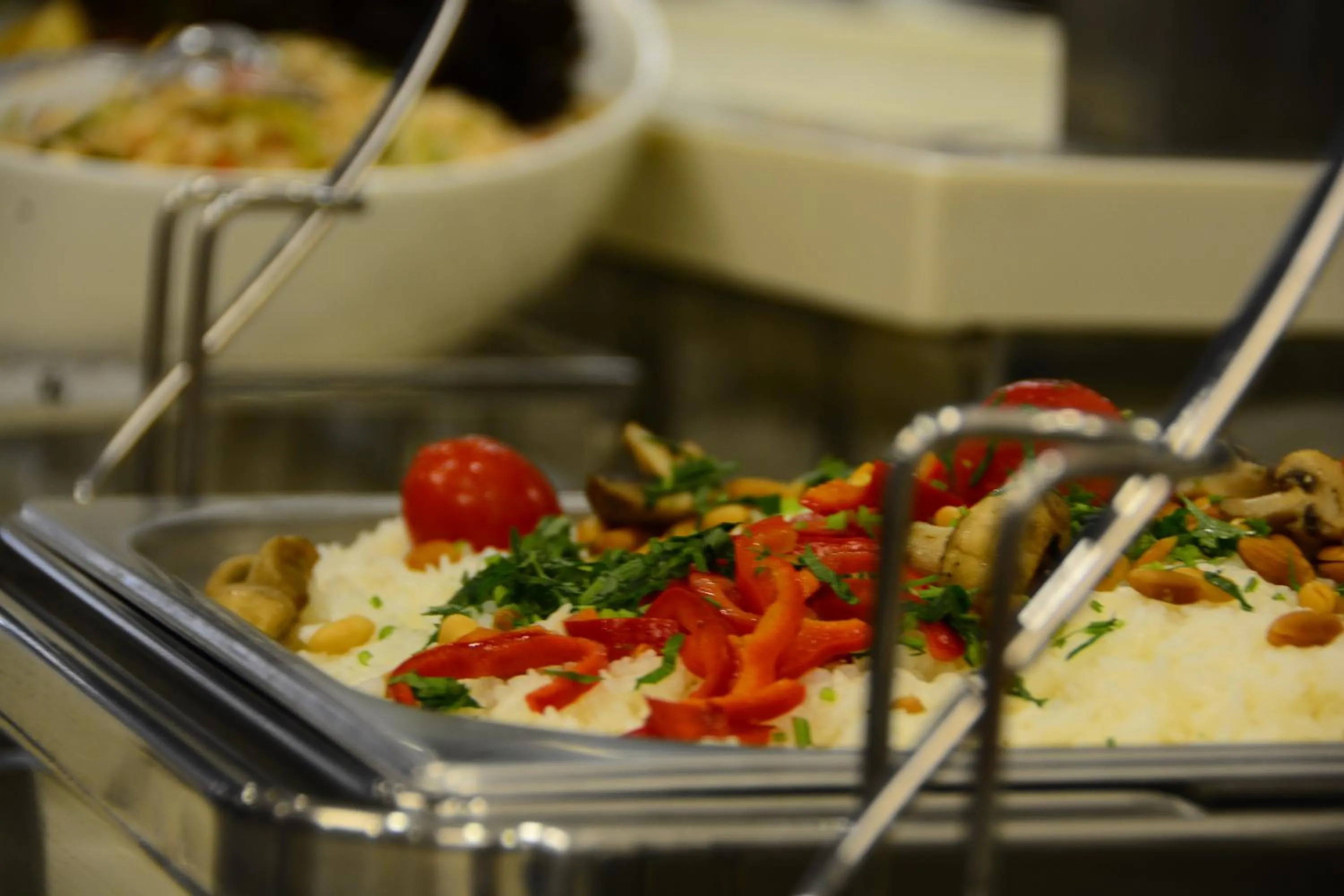 Food in Glamour Resort & SPA