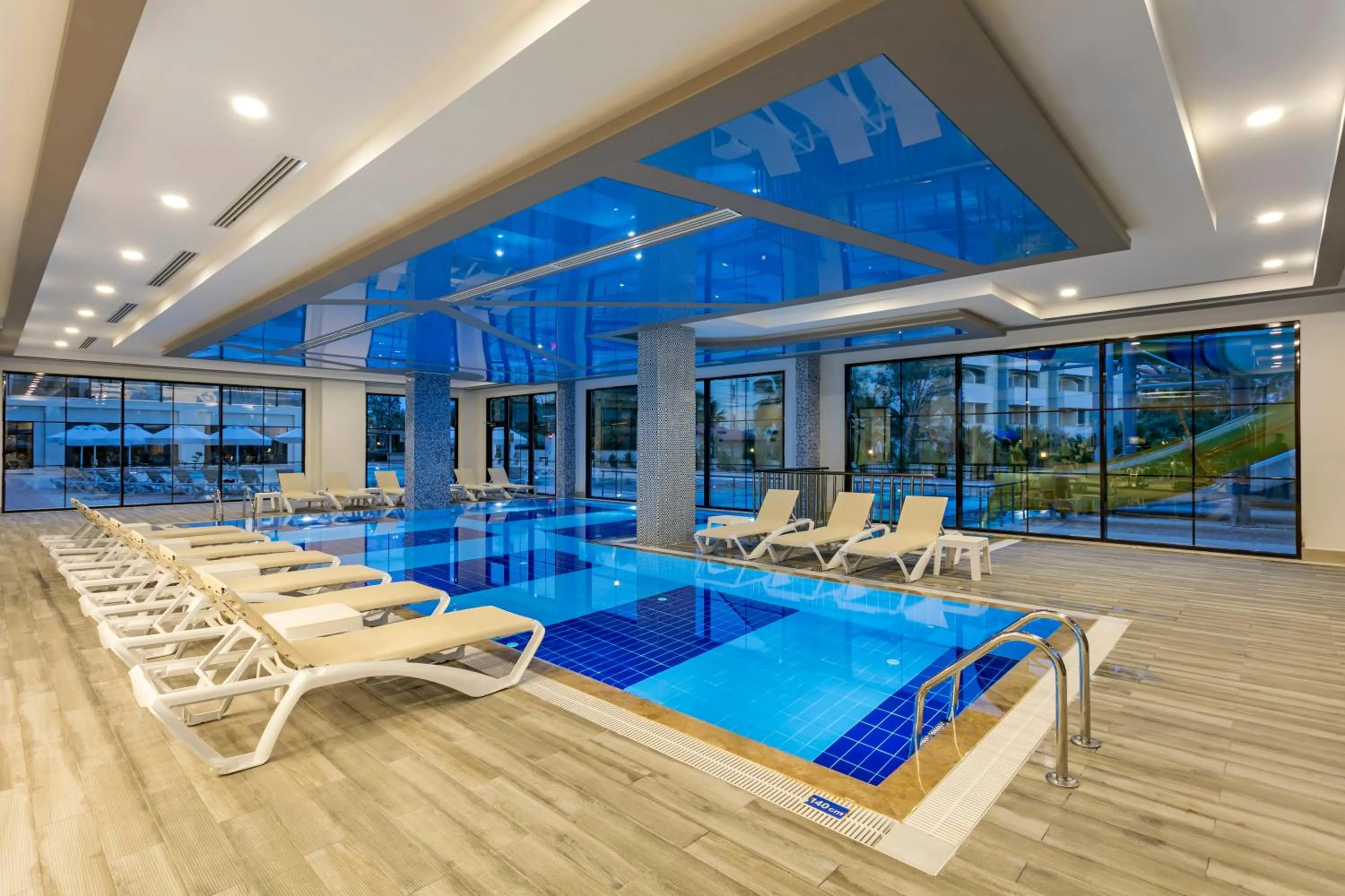 Swimming pool in Glamour Resort & SPA