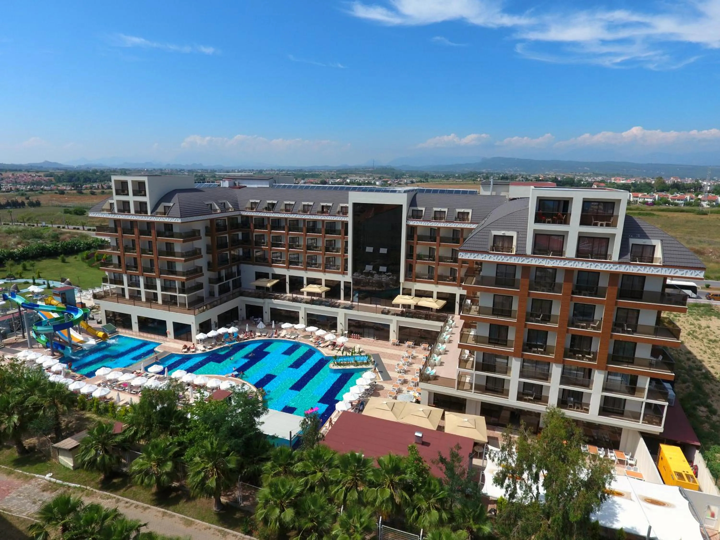 Day in Glamour Resort & SPA