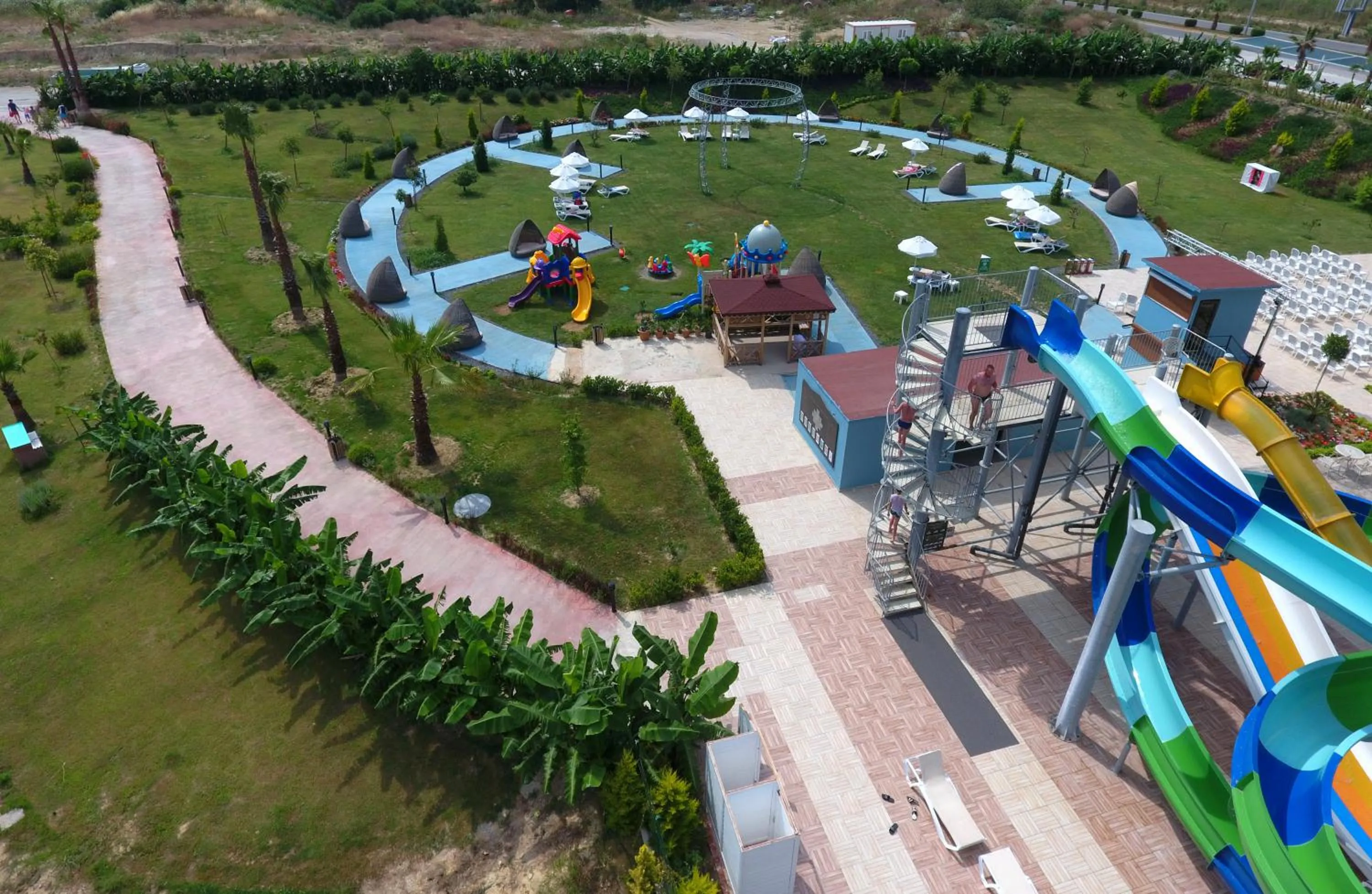 Garden in Glamour Resort & SPA