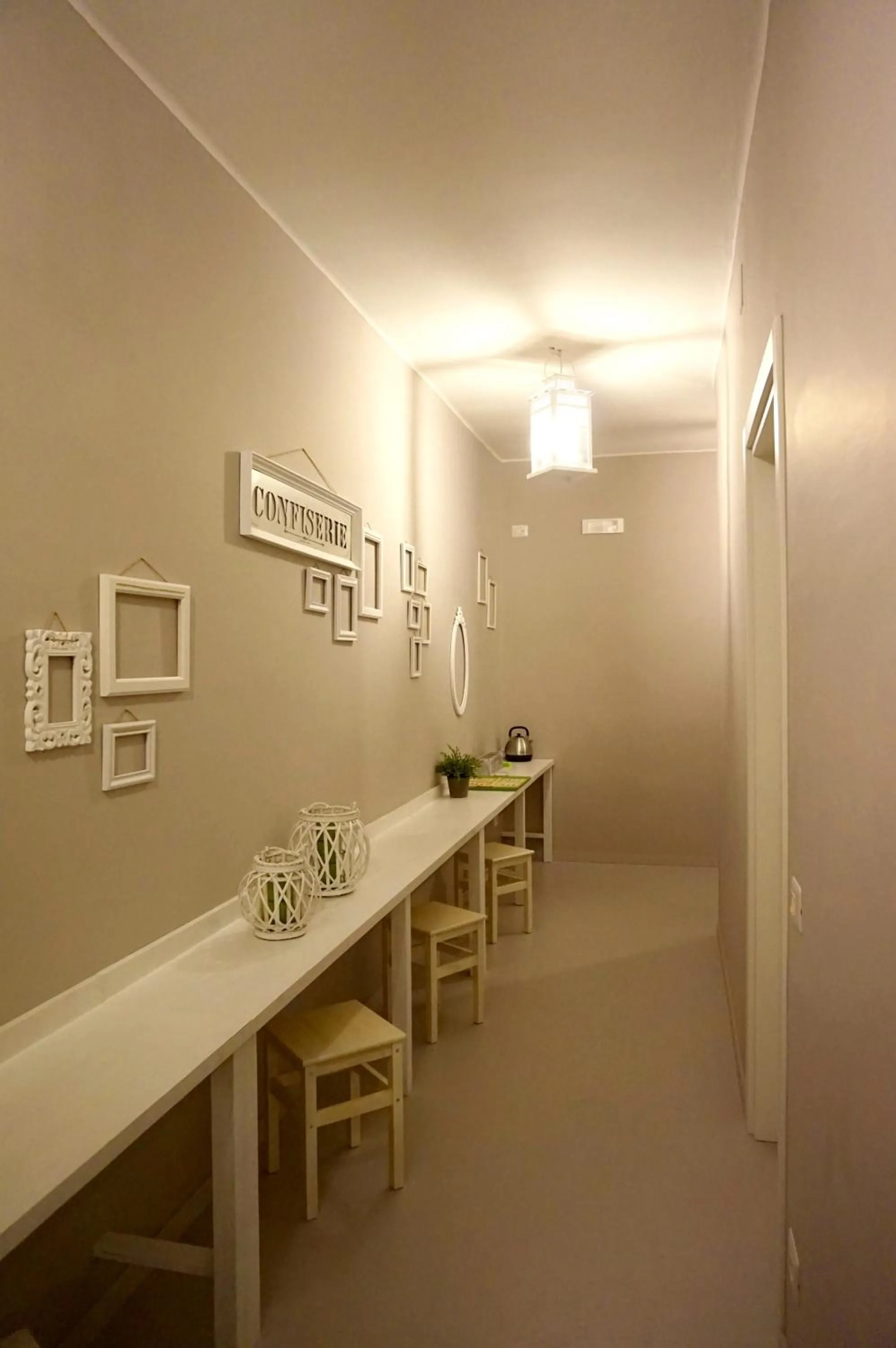 Communal lounge/ TV room in Myricae