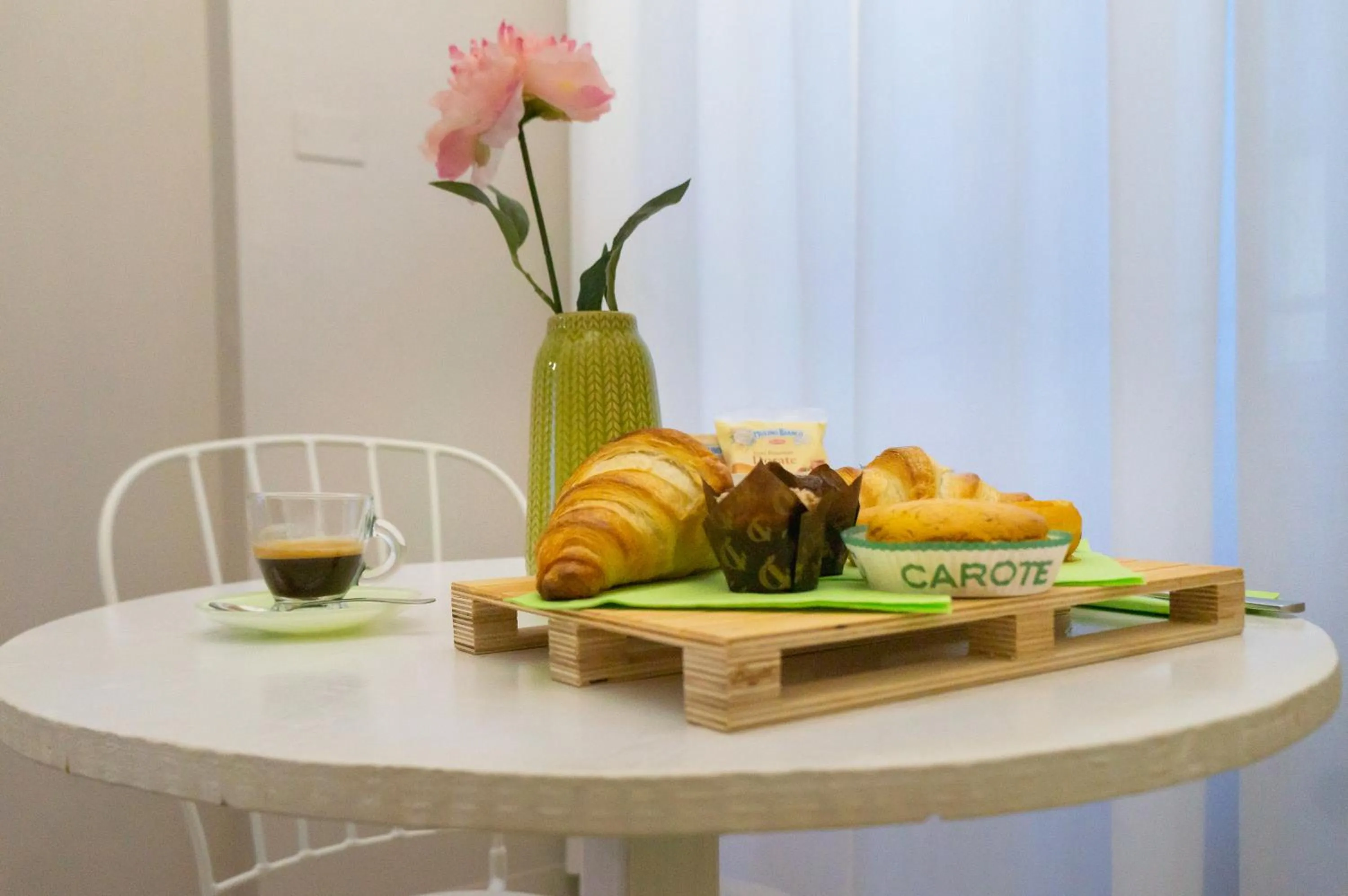 Food close-up in Myricae