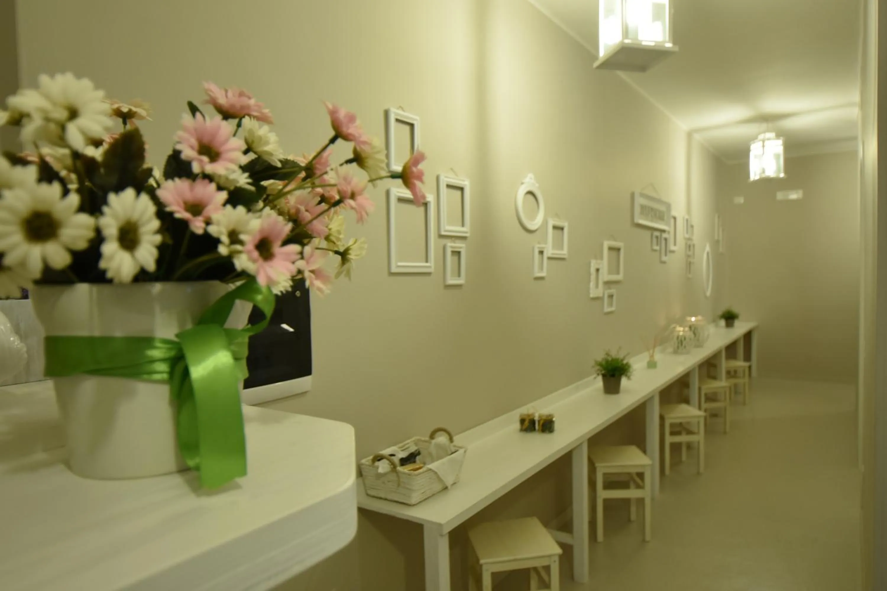 Communal lounge/ TV room in Myricae