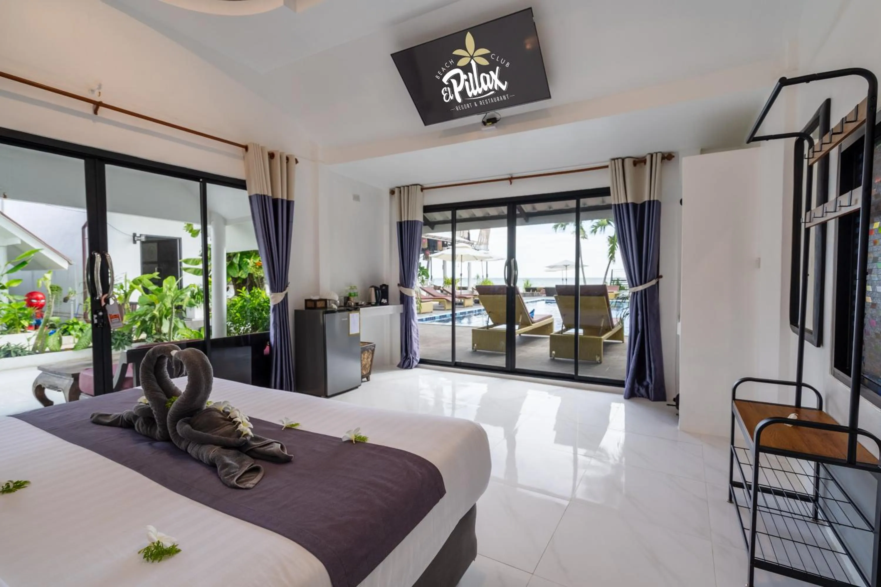 El Pillax Lanta Resort