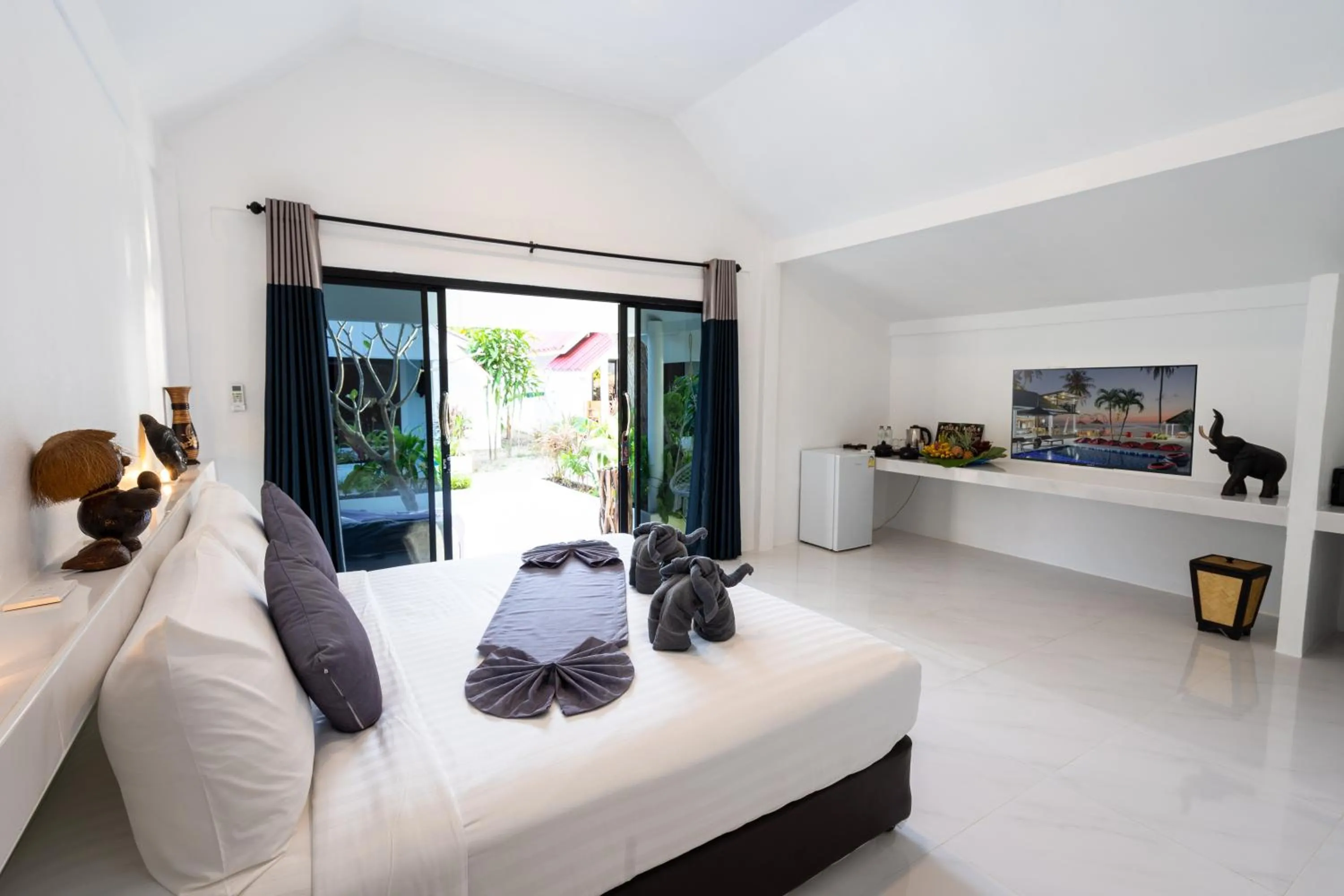 El Pillax Lanta Resort