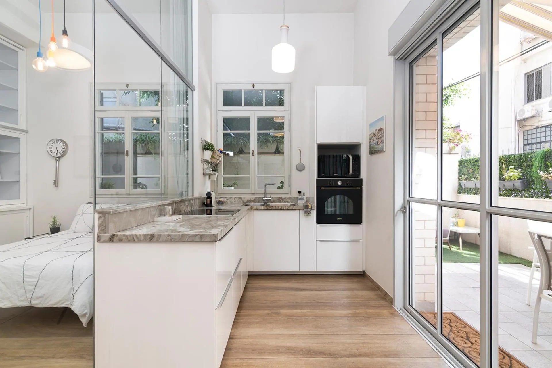 Allenby 36 Bauhaus Residence 5 Stars