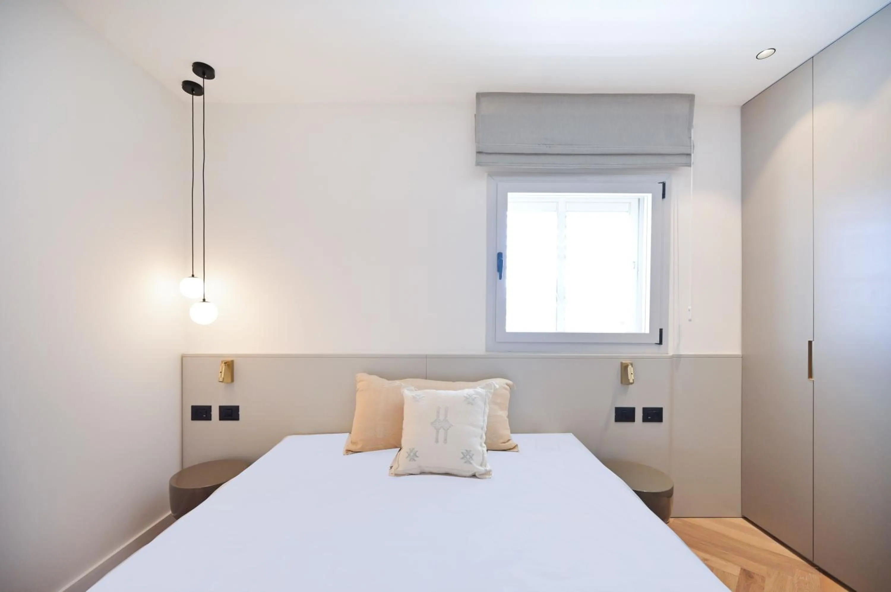 Bed in Allenby 36 Bauhaus Residence 5 Stars