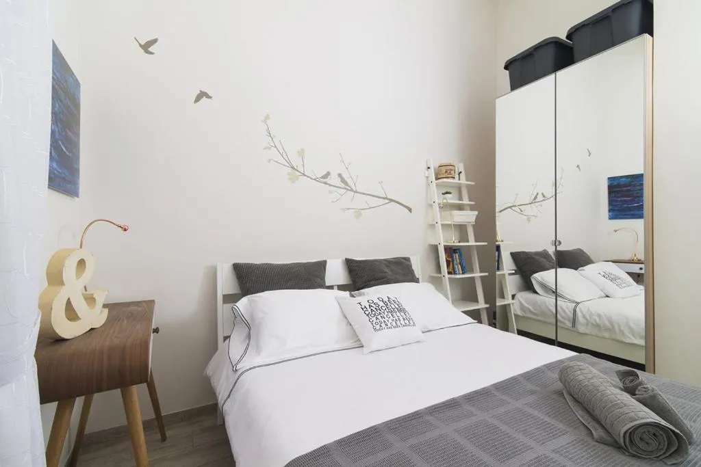 Bedroom, Bed in Allenby 36 Bauhaus Residence 5 Stars