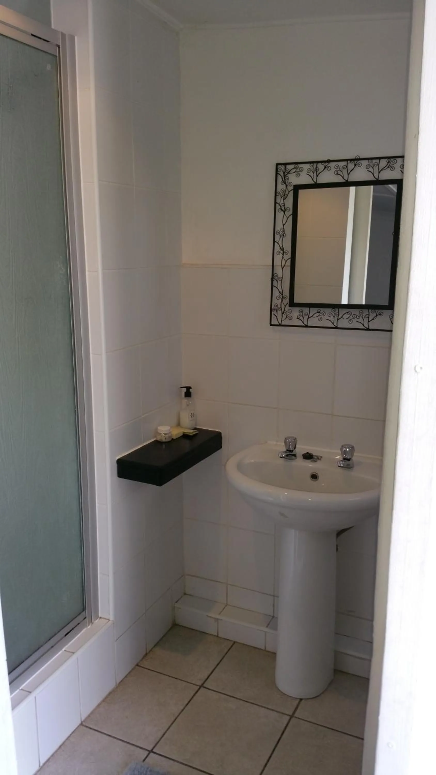 Bathroom in Ashtonville Terraces Guesthouse