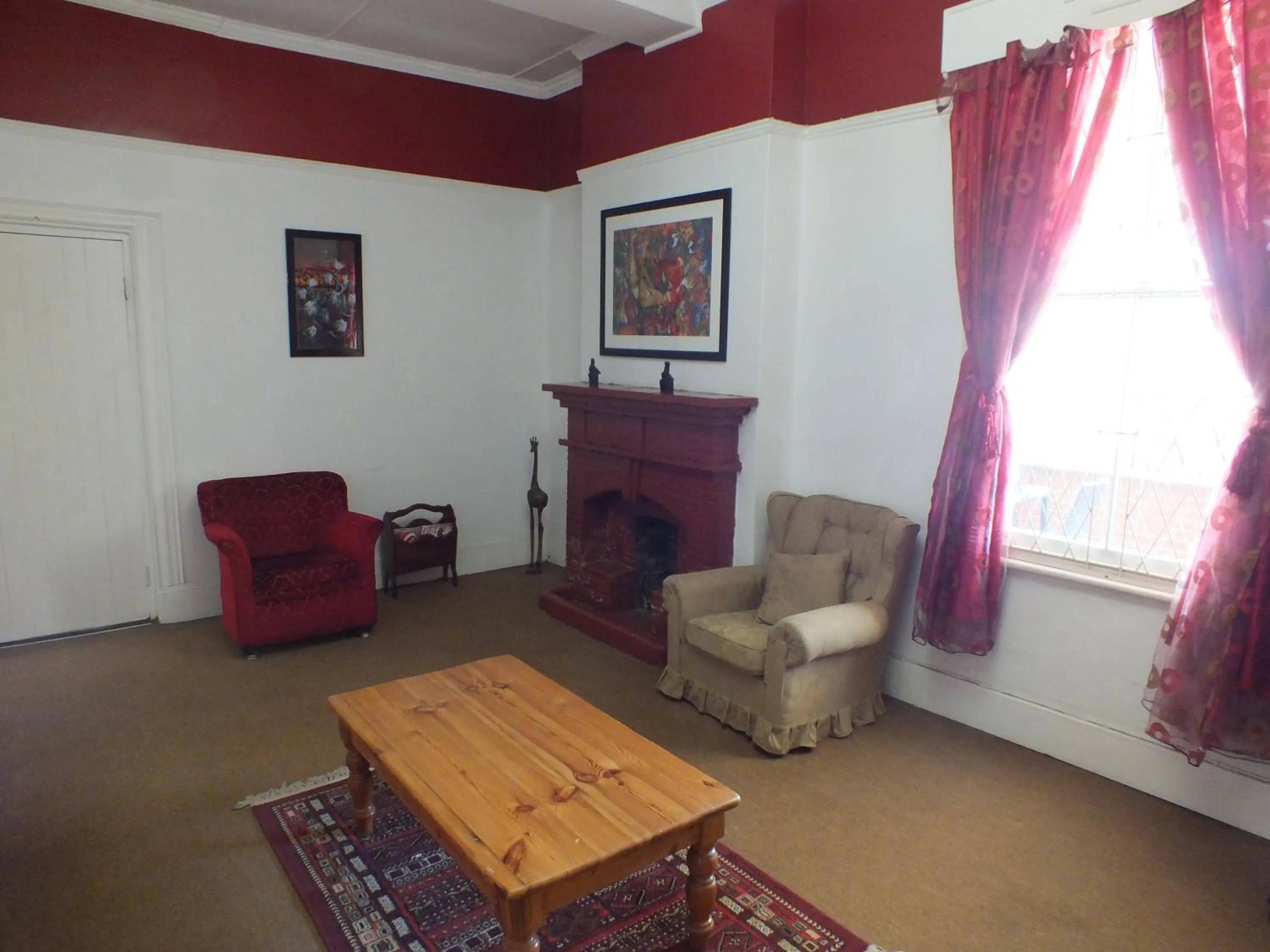 Lounge or bar in Ashtonville Terraces Guesthouse