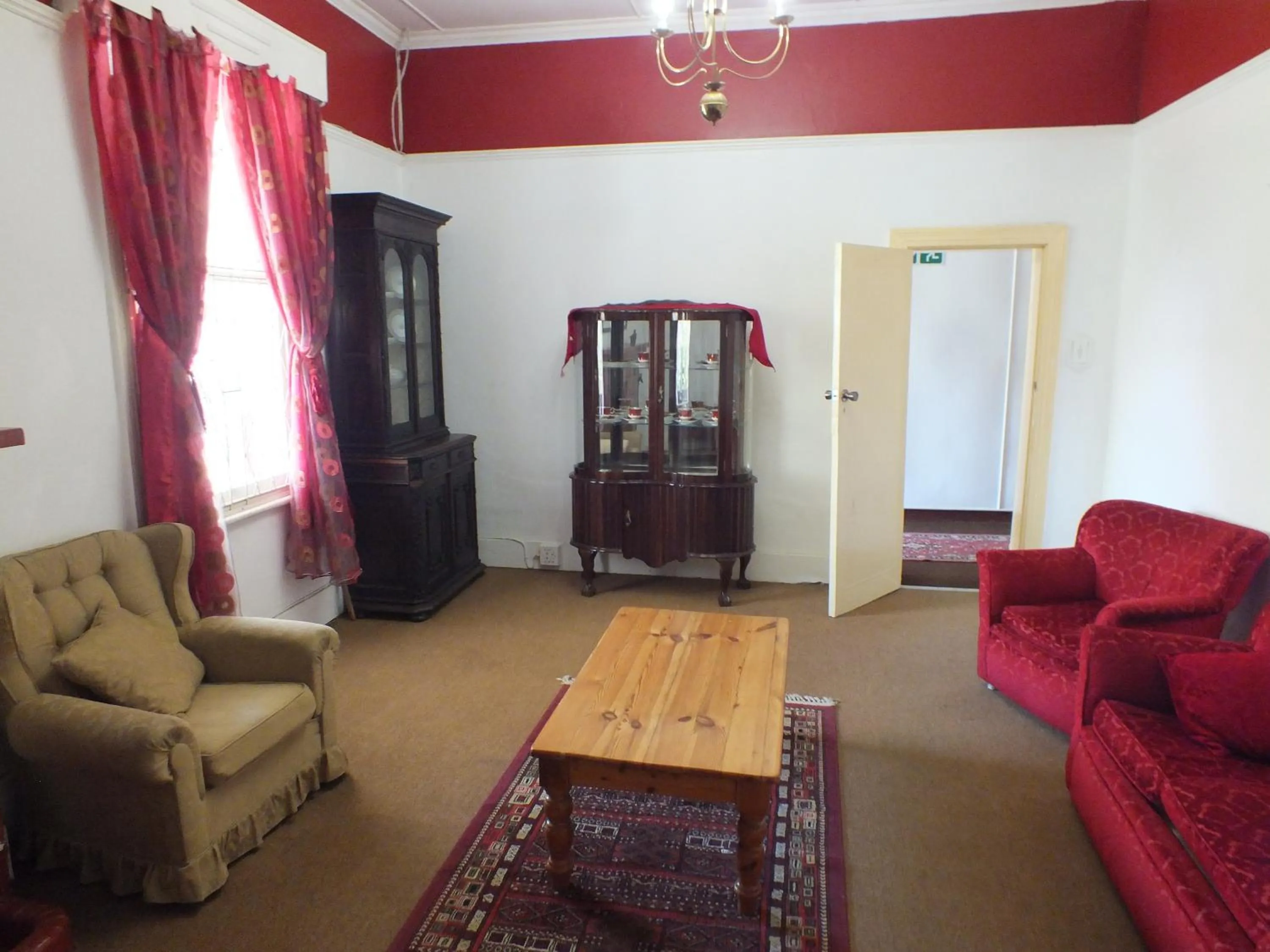 Lounge or bar in Ashtonville Terraces Guesthouse