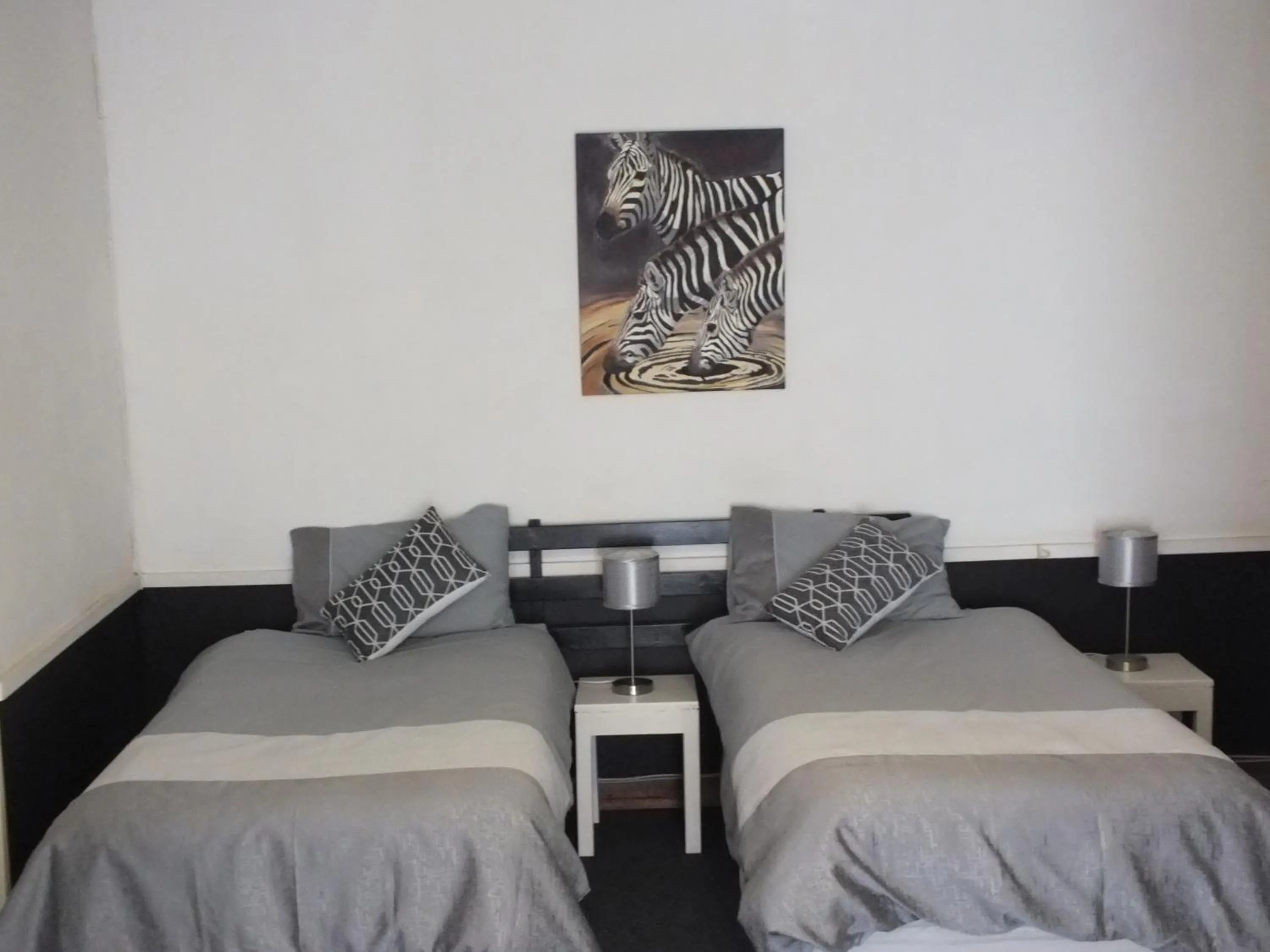 Bed in Ashtonville Terraces Guesthouse