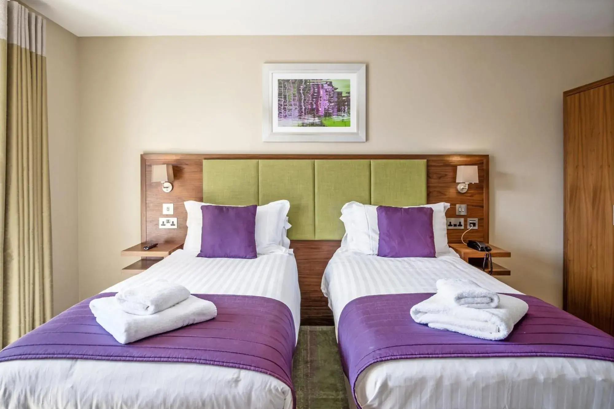 Bed in Cotswolds Hotel & Spa