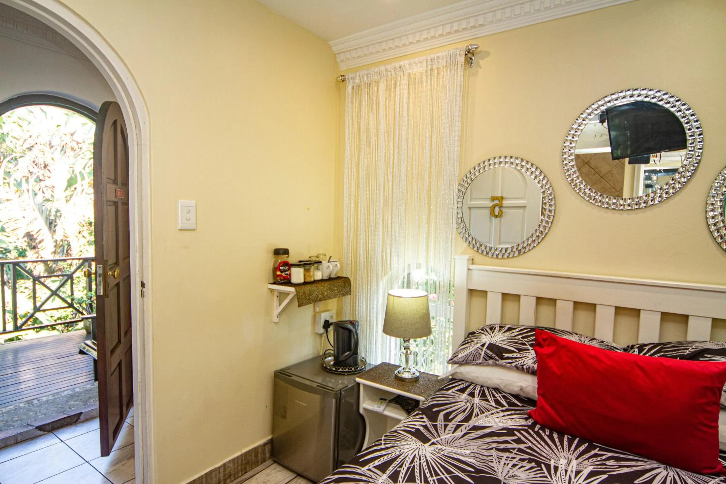 Bed in La Loggia Bed and Breakfast