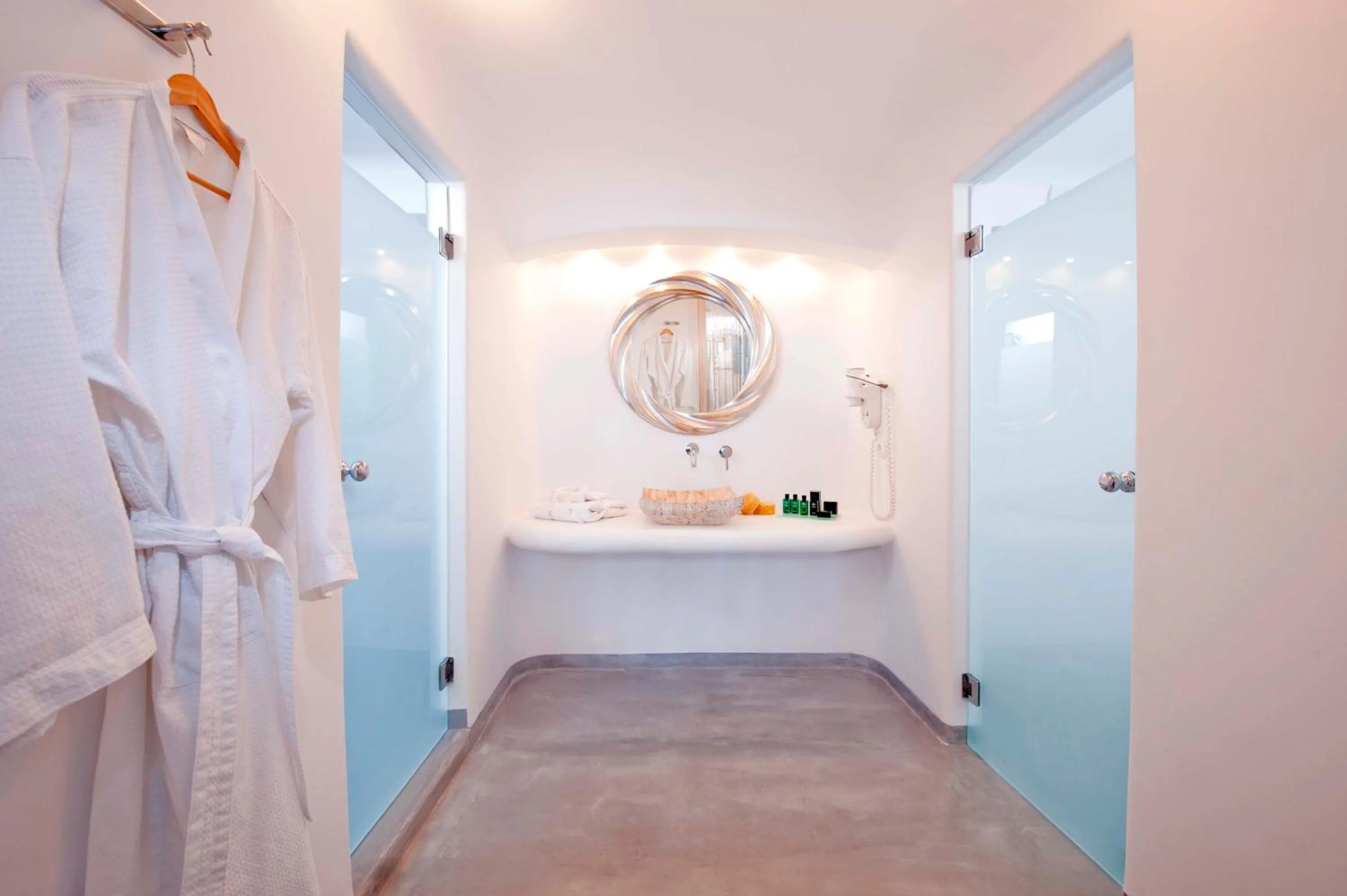 Shower in Absolute Bliss