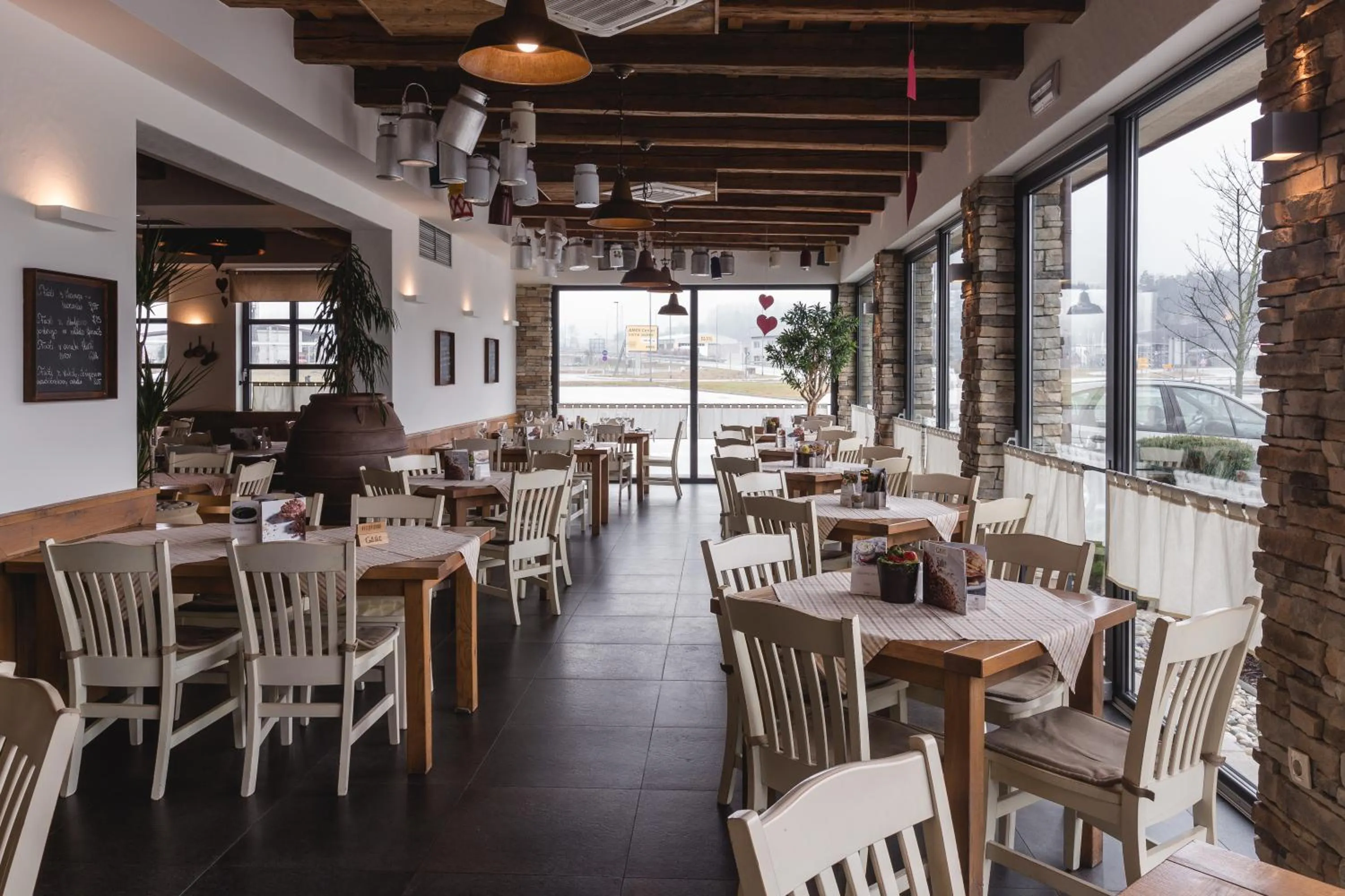 Restaurant/places to eat in Guesthouse Grof