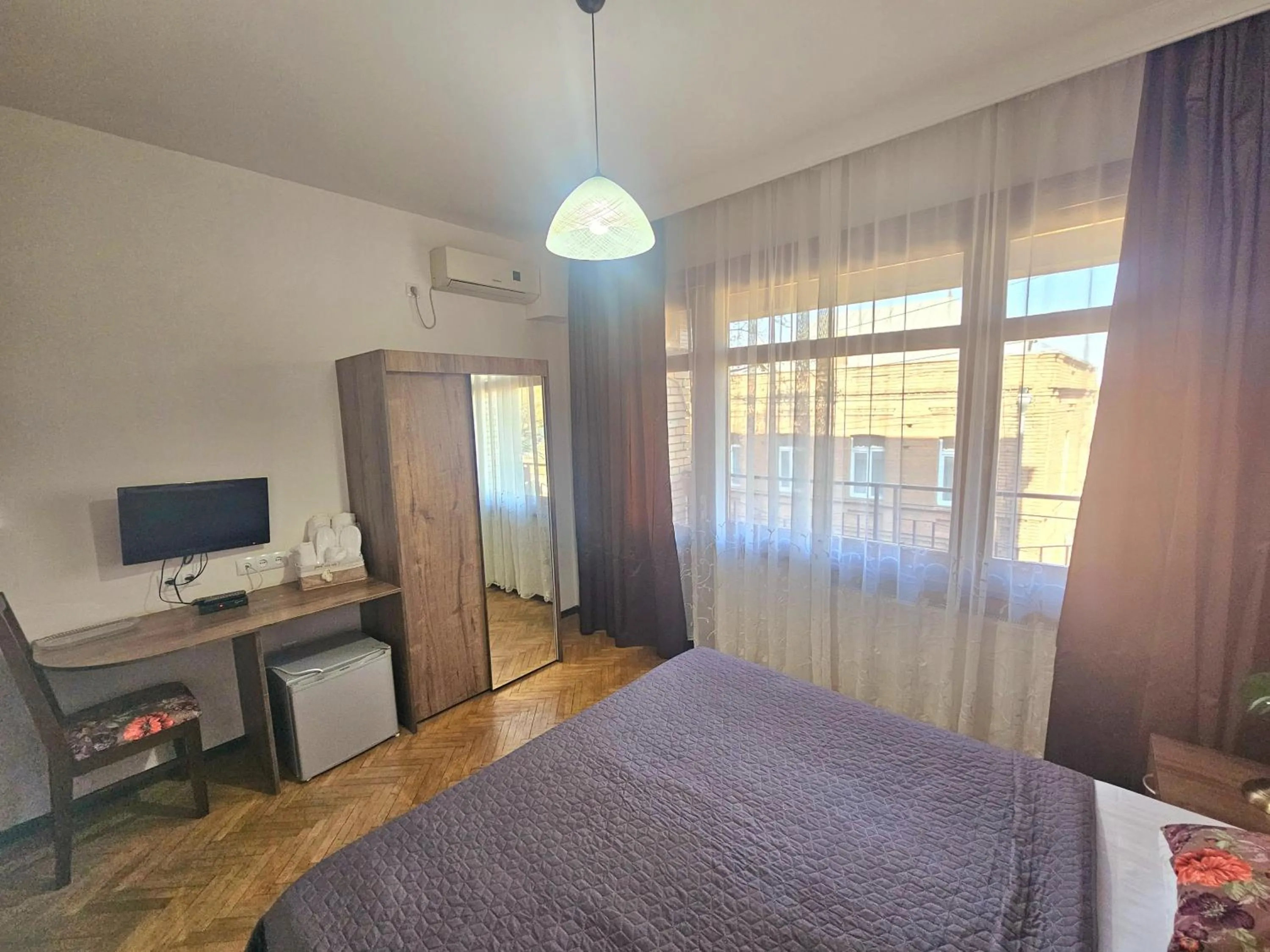 Bedroom, Bed in Hotel Home