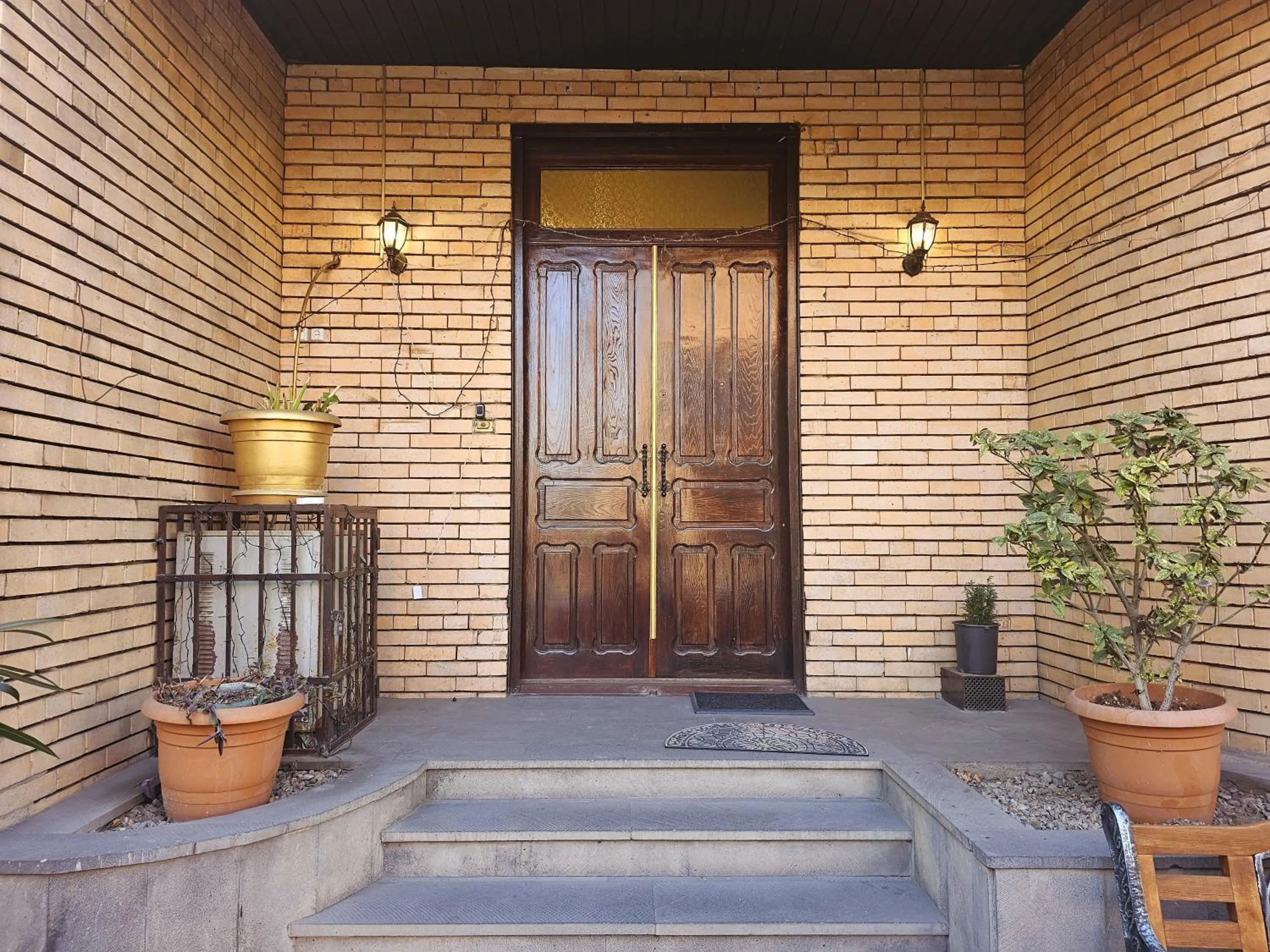 Facade/entrance in Hotel Home