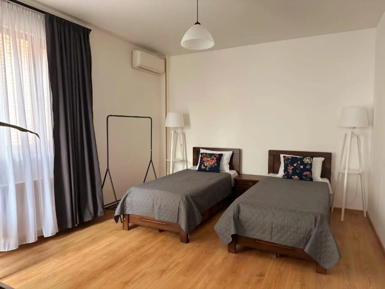 Bedroom, Bed in Hotel Home