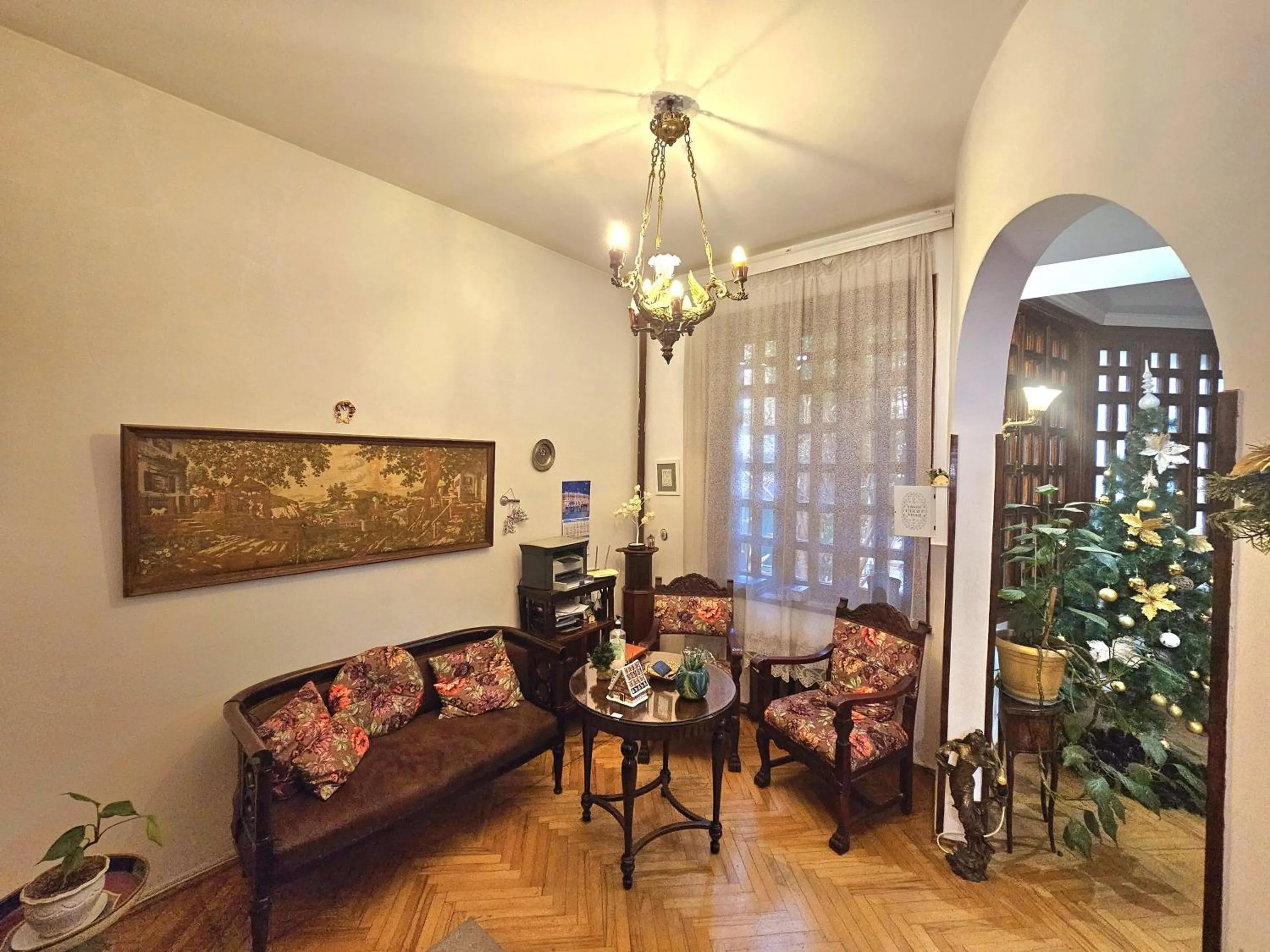 Seating area in Hotel Home